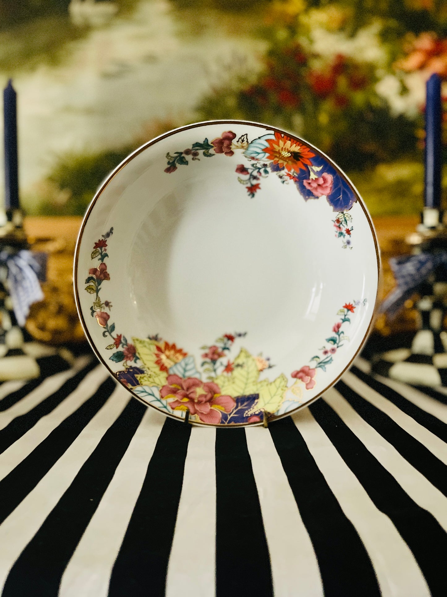 Imperial Leaf Tobacco Leaf Serving Bowl, 9” with Gold Rim