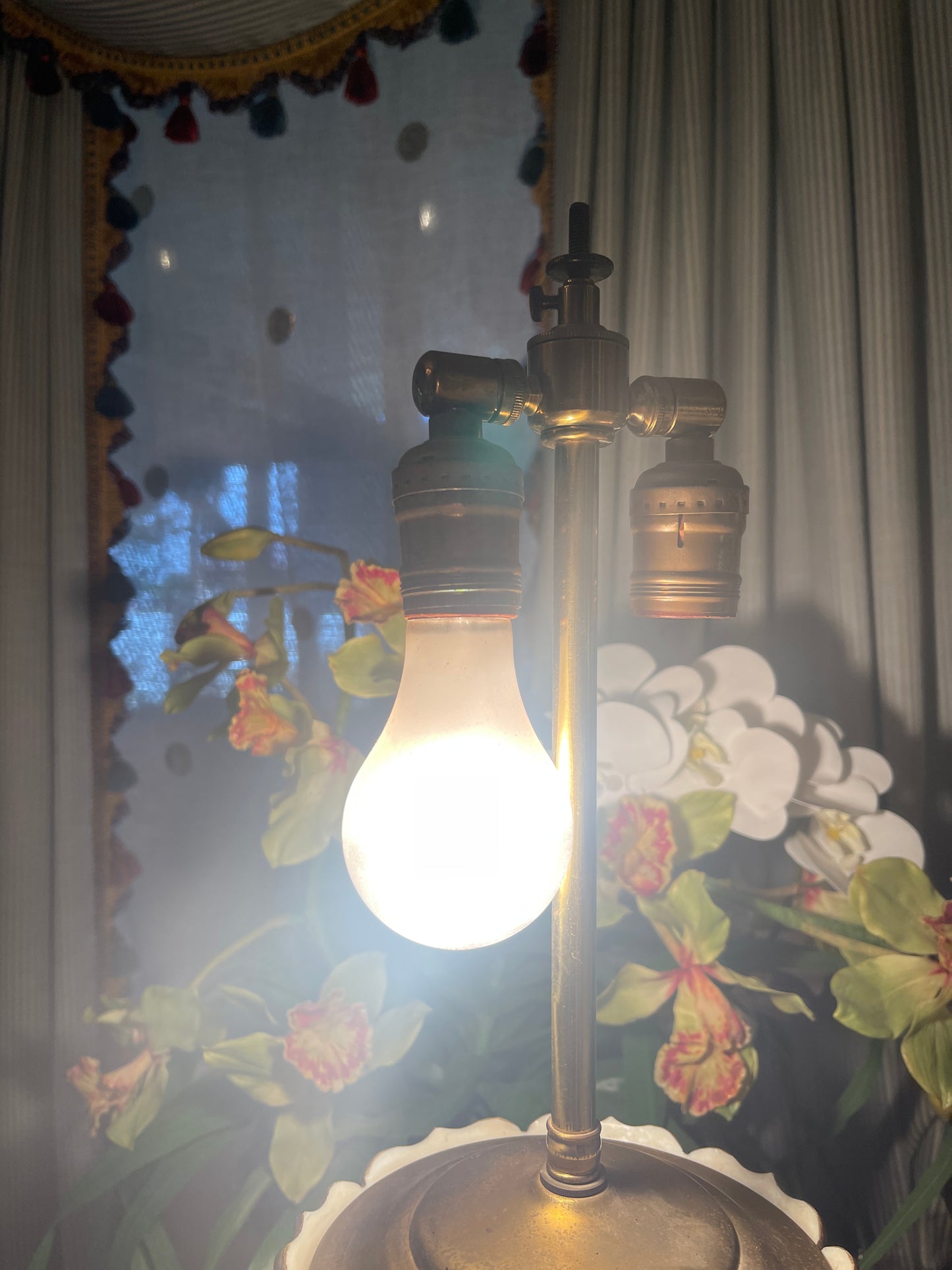 XL Antique Pink Lustre Telescopic Lamp with Crystal Prisms – Monte Vista Estate