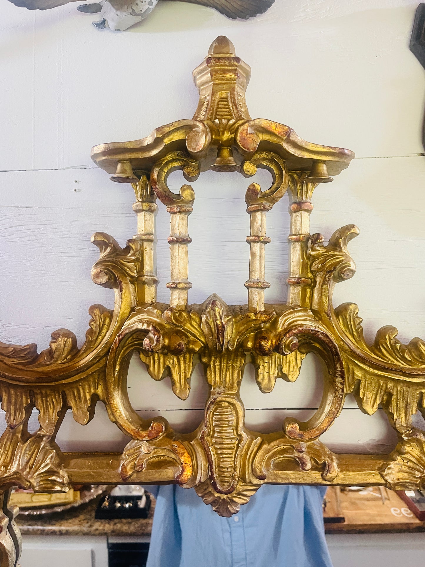 Vintage Chinese Chippendale Style Pagoda Mirror, Chinoiserie Rocoo Revival Style – Ornate Gilt Molded Frame *PICK UP ONLY*