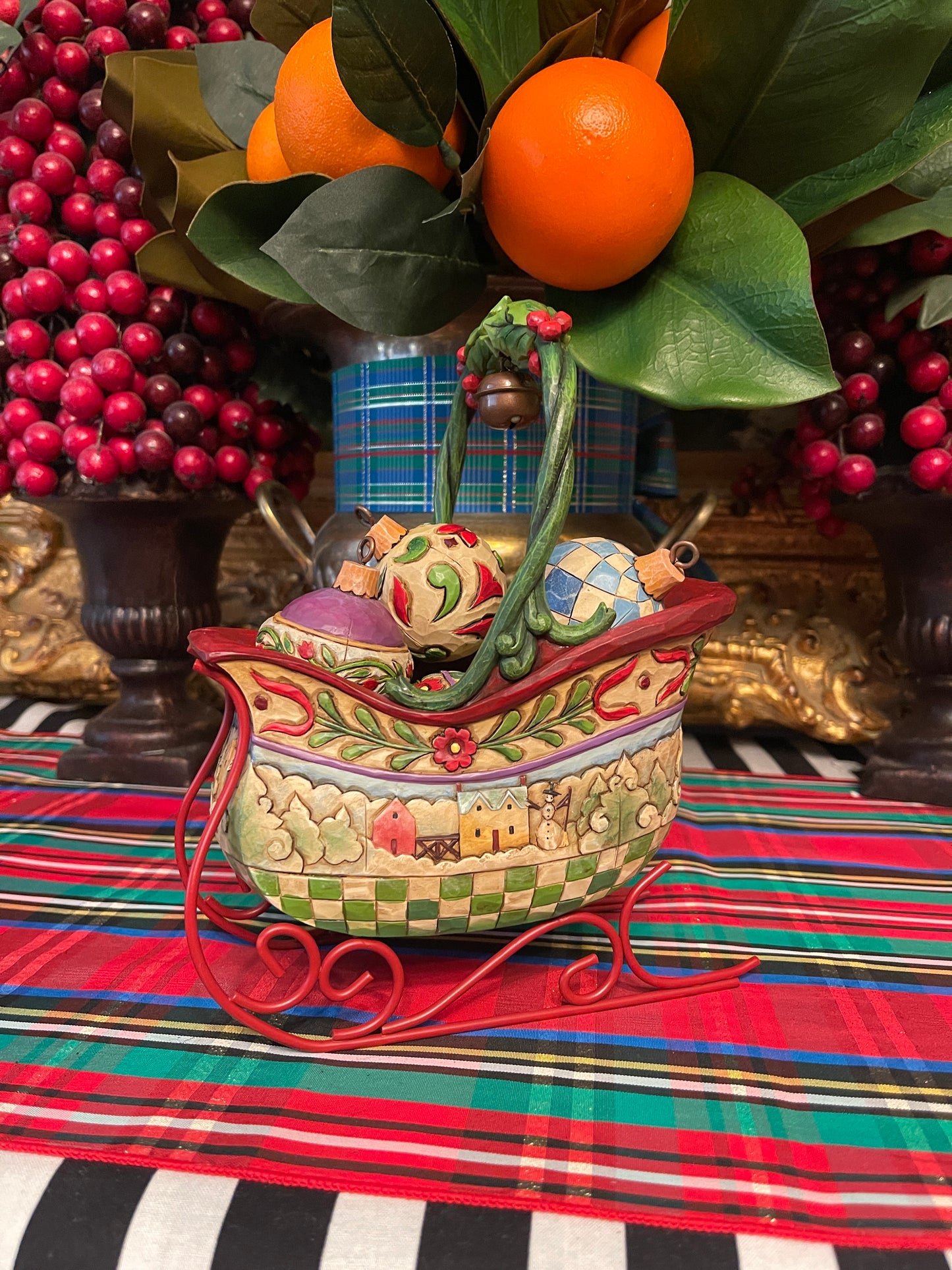 Jim Shore Sleigh Bells Ringing With 5 Ornaments, Pristine, Santa’s Sleigh with Ornaments,