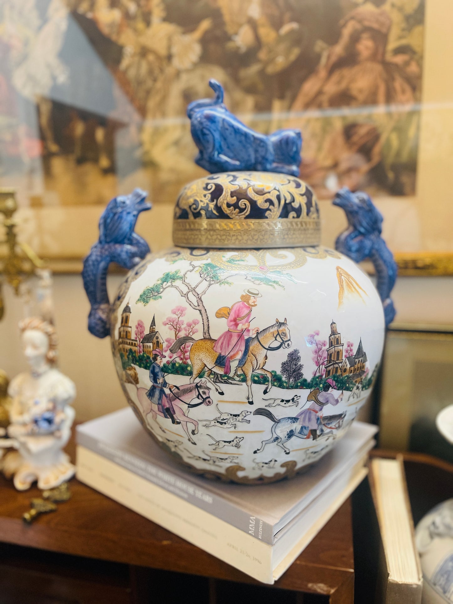 Chinoiserie 15”Ginger Jar, Colonial Hunt Scene, 20th Century