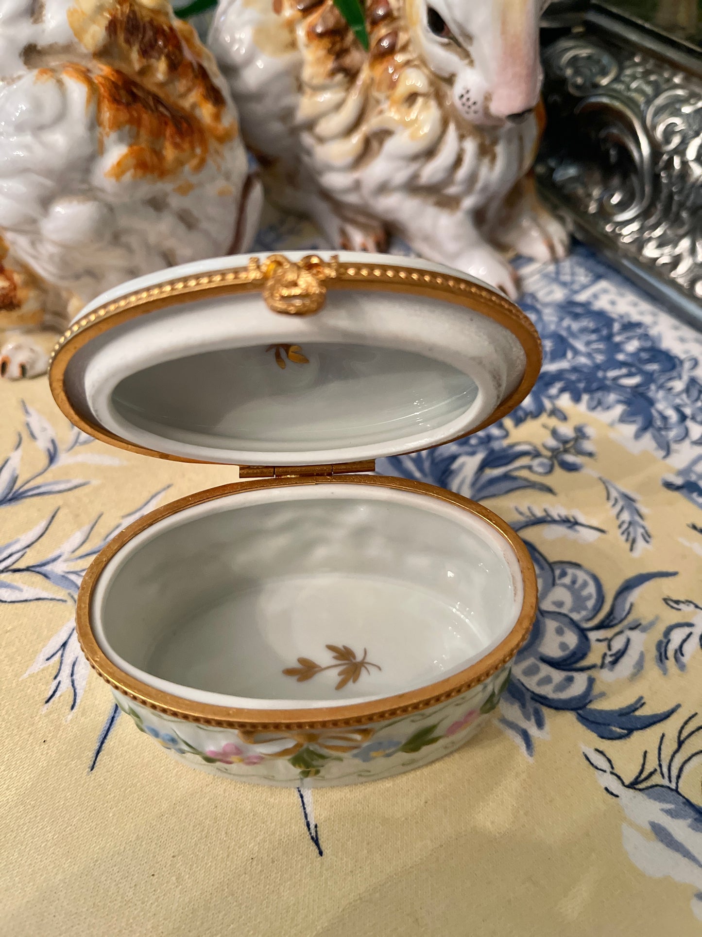 Vintage Limoges Box, Pink and White with Gold Bow