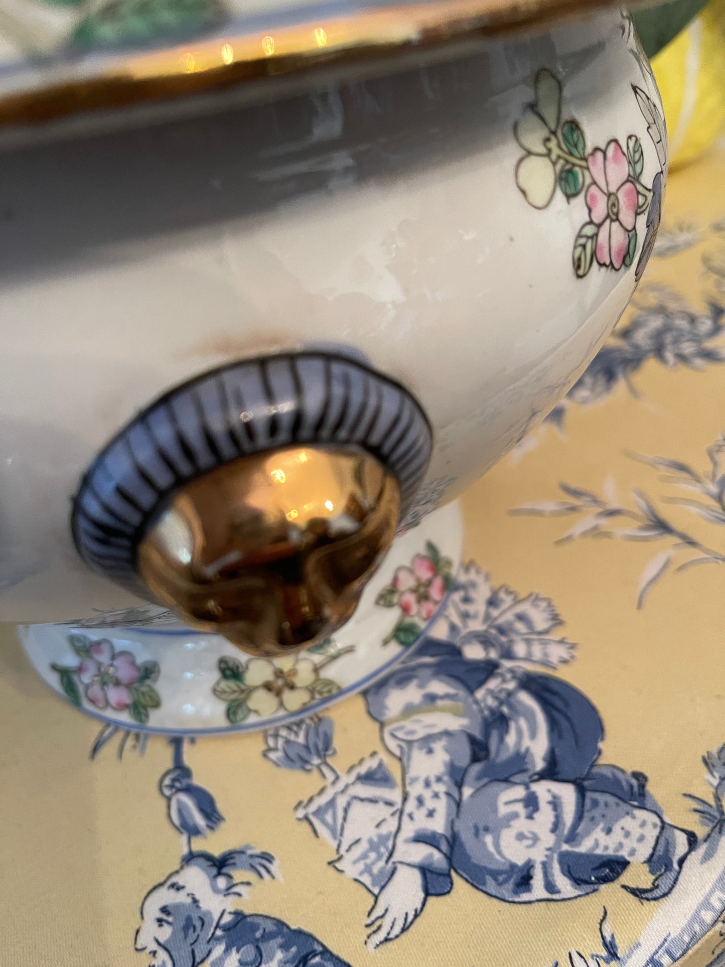 Vintage Tobacco Leaf Lidded Tureen, Gilt Lion Head Accents