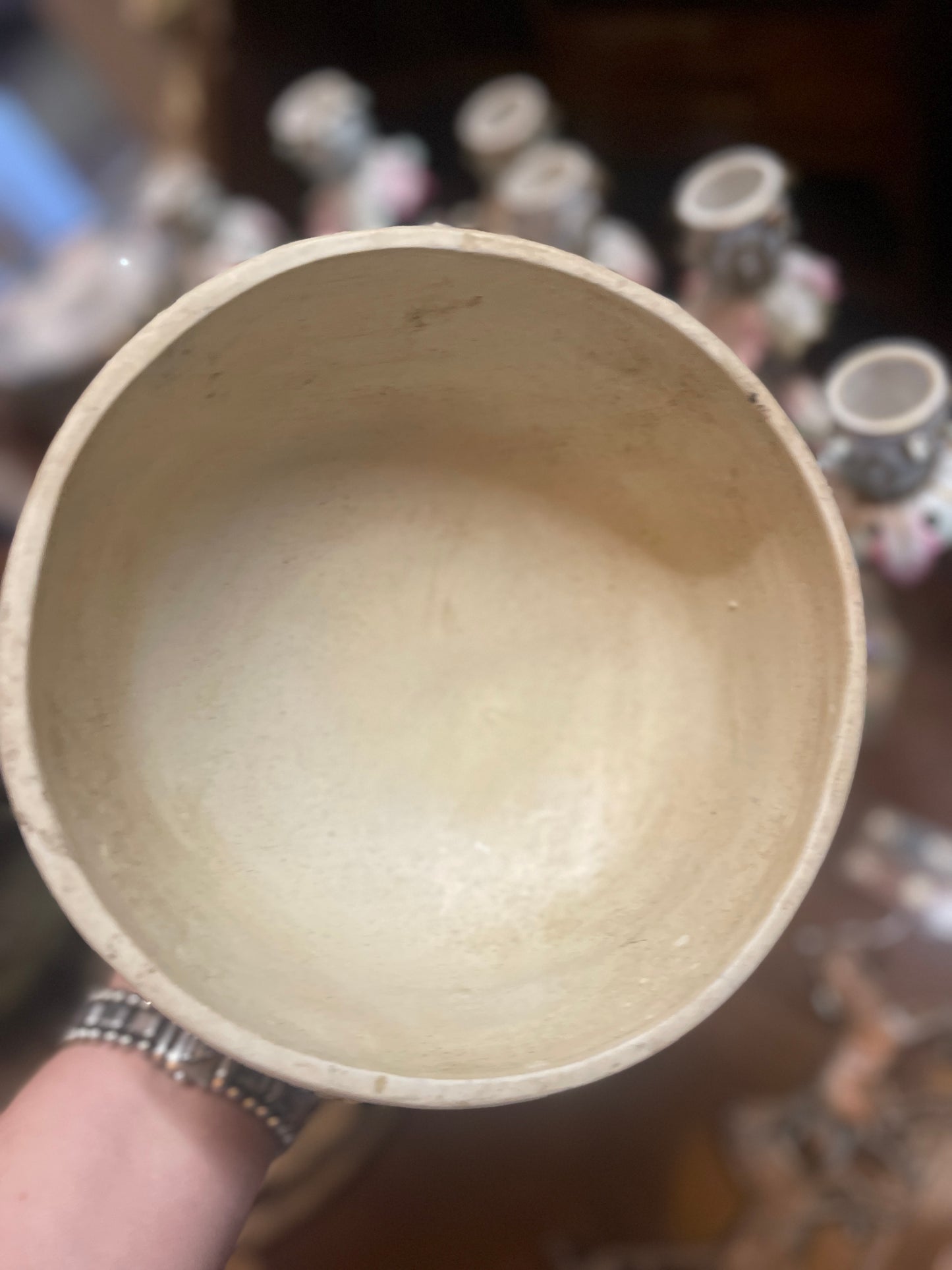 Chinoiserie 15”Ginger Jar, Colonial Hunt Scene, 20th Century