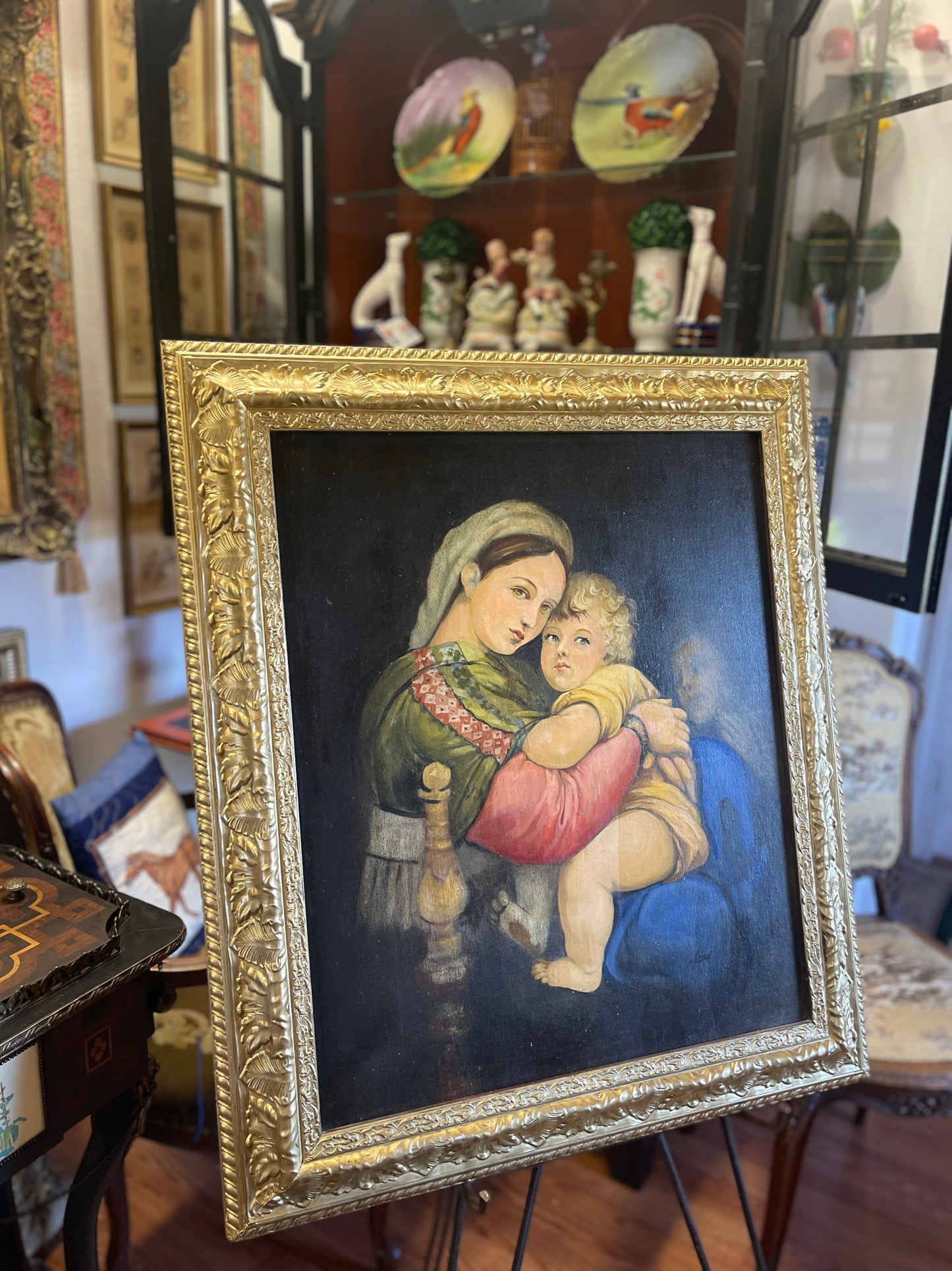 Lovely Italian Homage to  ‘The Virgin in the Chair (19th Century, after Raphael)’, Madonna Della Seggiola," Oil on Linen, Ornate Gold Frame, Estate Art
