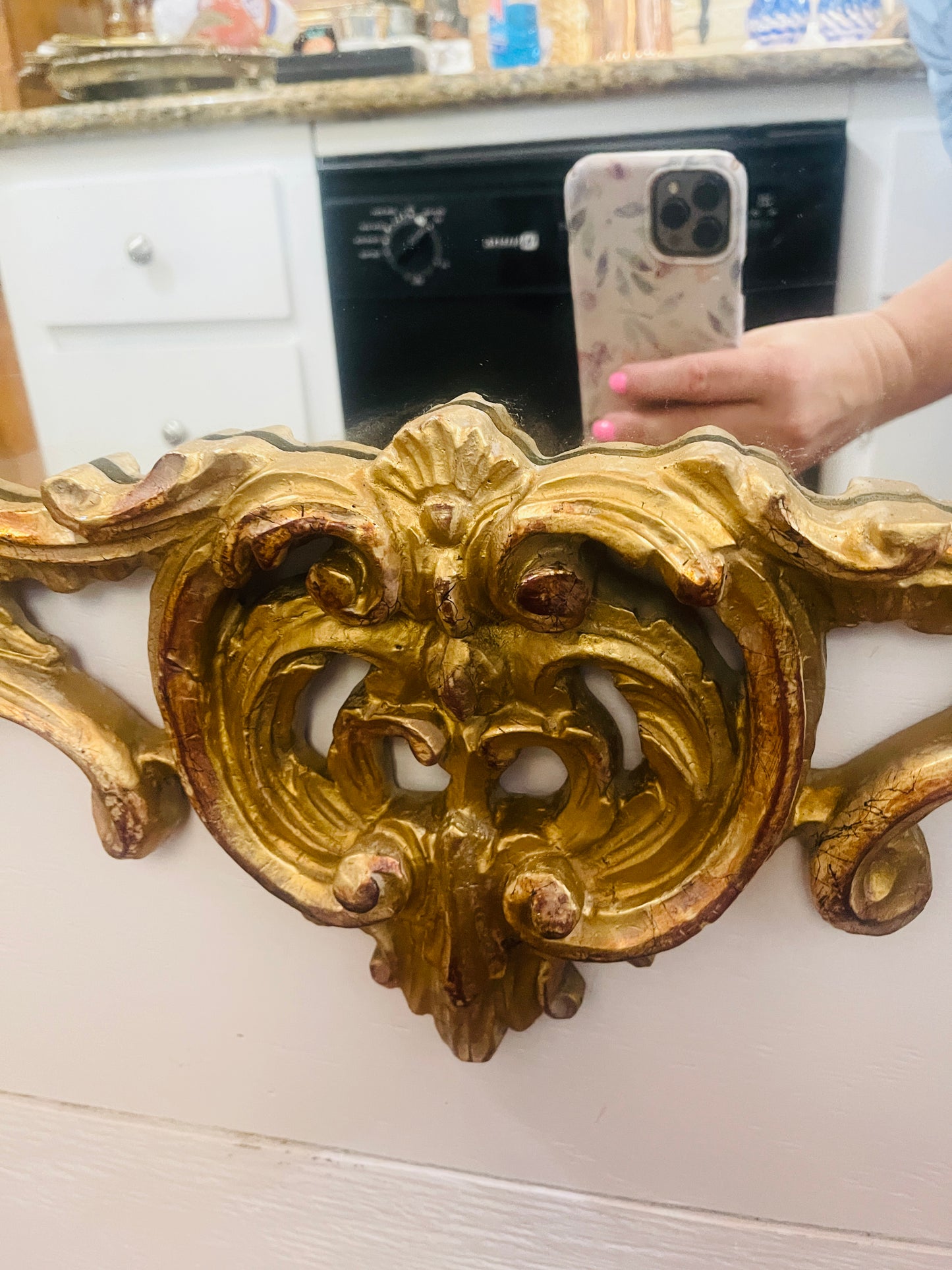 Vintage Chinese Chippendale Style Pagoda Mirror, Chinoiserie Rocoo Revival Style – Ornate Gilt Molded Frame *PICK UP ONLY*