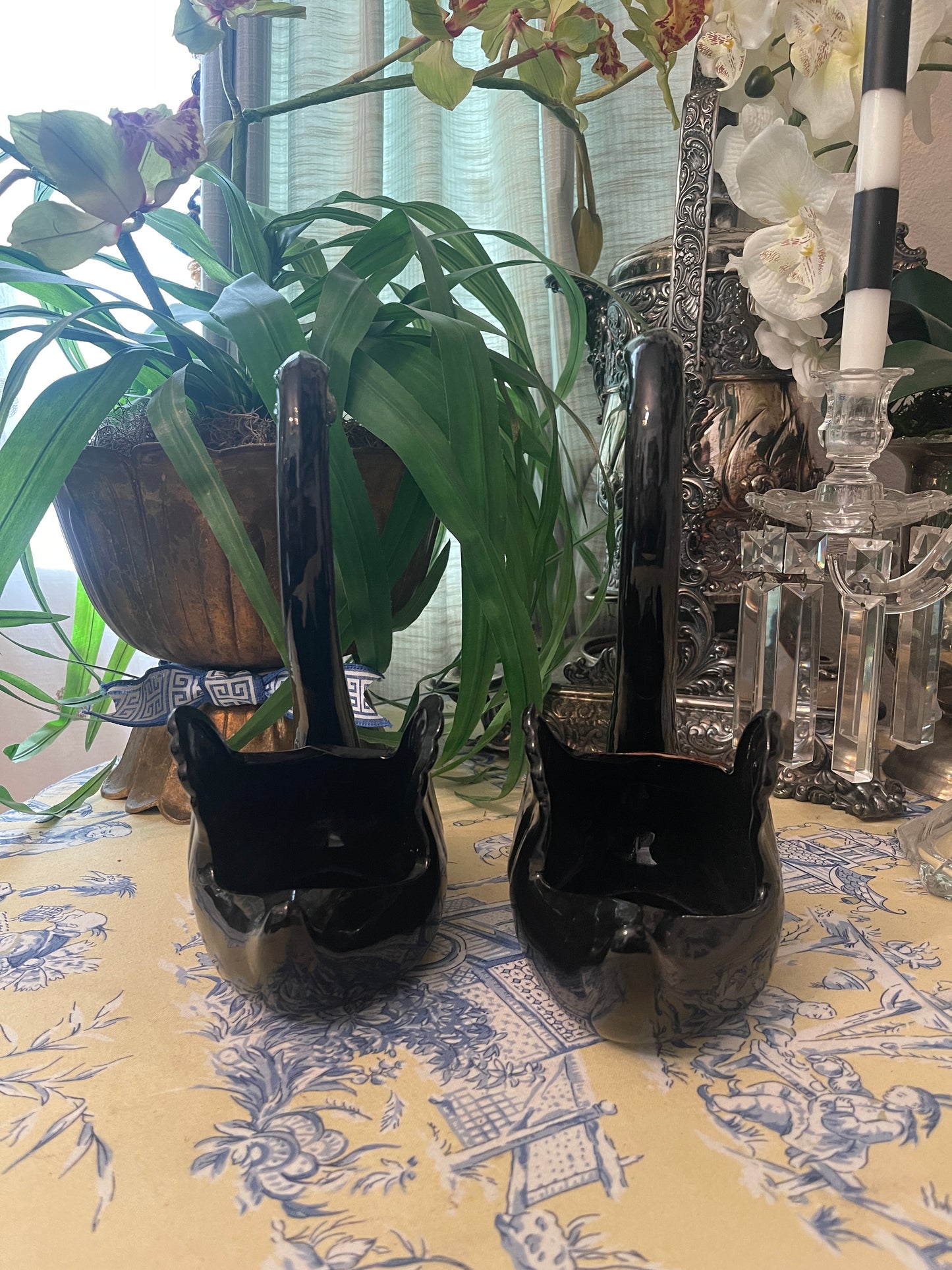 Black Swan Cache Pot Planter Pair, Mid 20th Century, Maddox Pottery