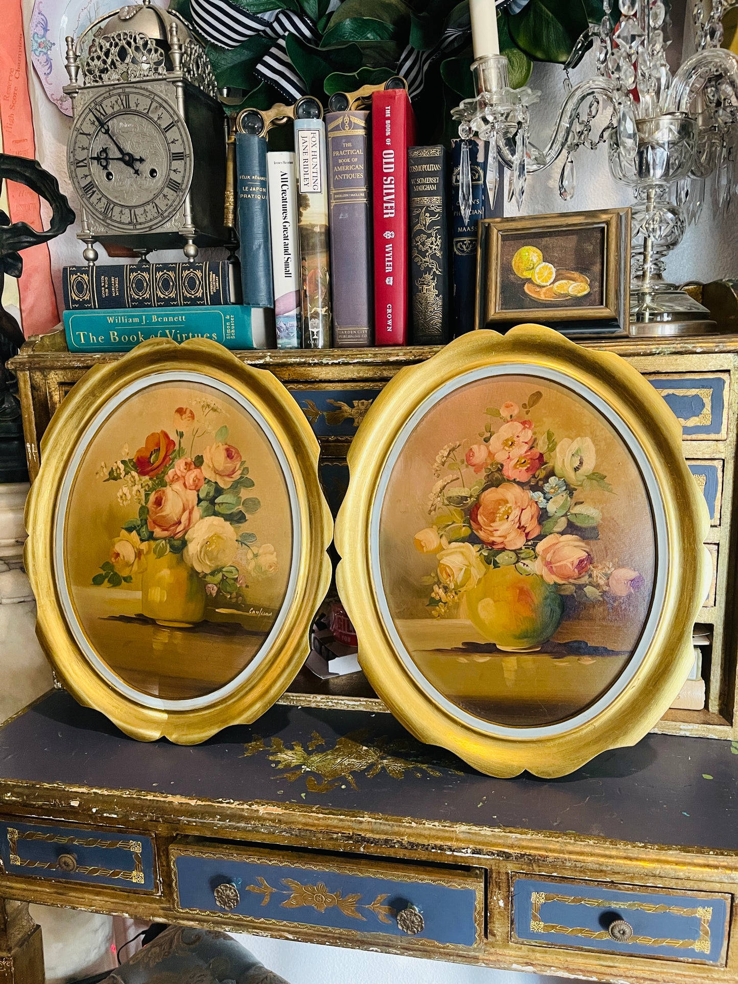 Antique Pair of Floral Still Life Oil Paintings in Oval Gilded Frames – Romantic Floral Bouquets, Signed
