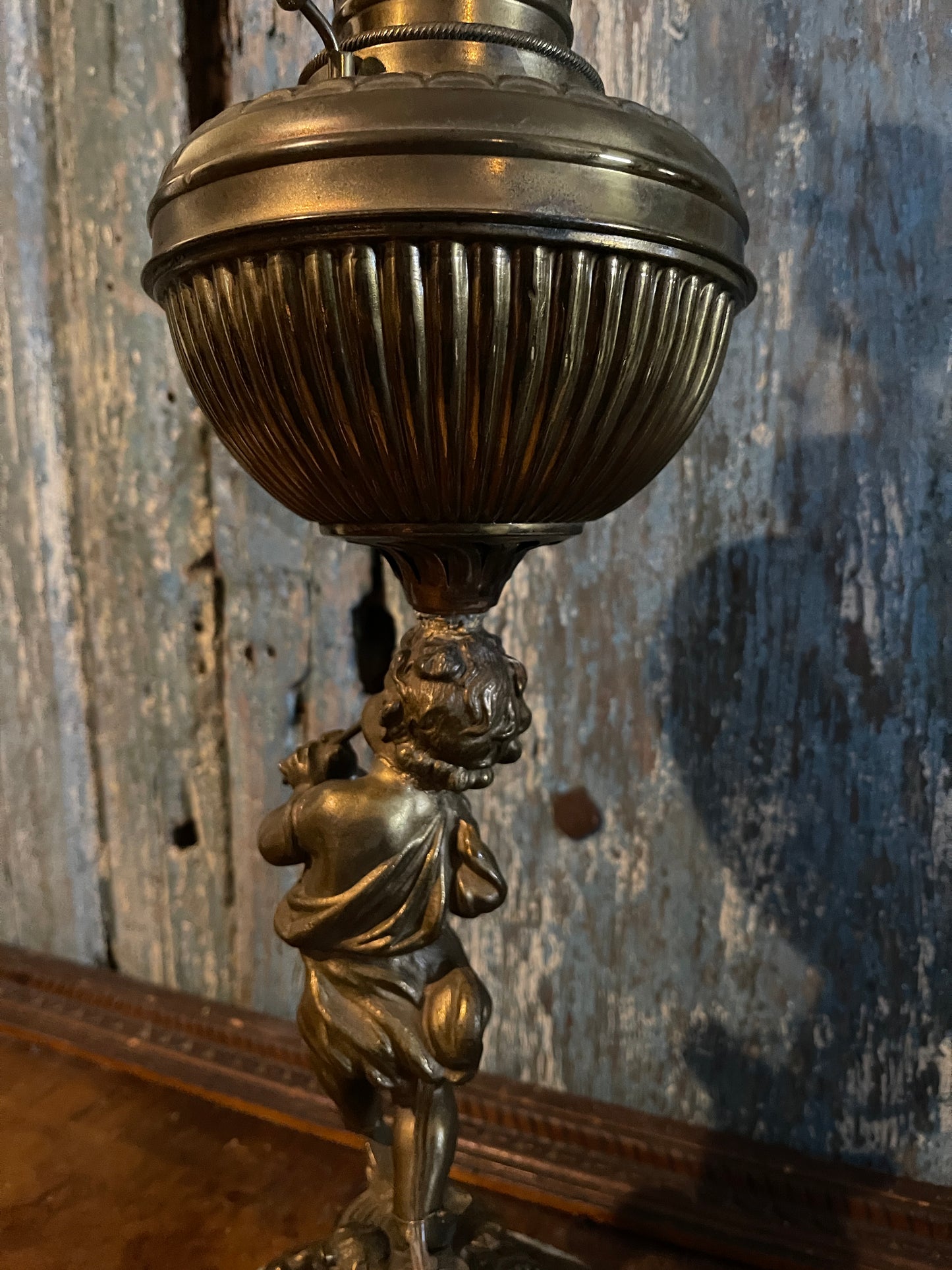 Antique Victorian Cherub Parlor Lamp,Electrified,