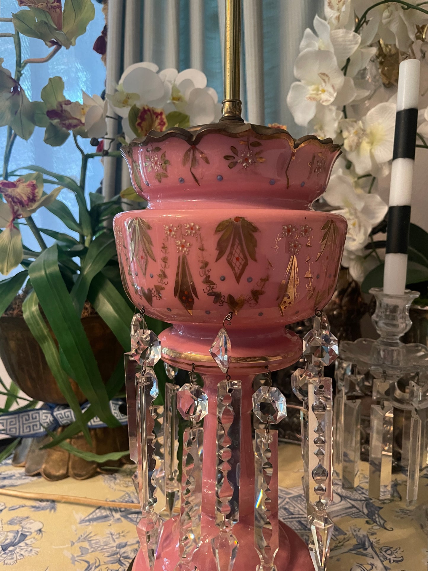 XL Antique Pink Lustre Telescopic Lamp with Crystal Prisms – Monte Vista Estate