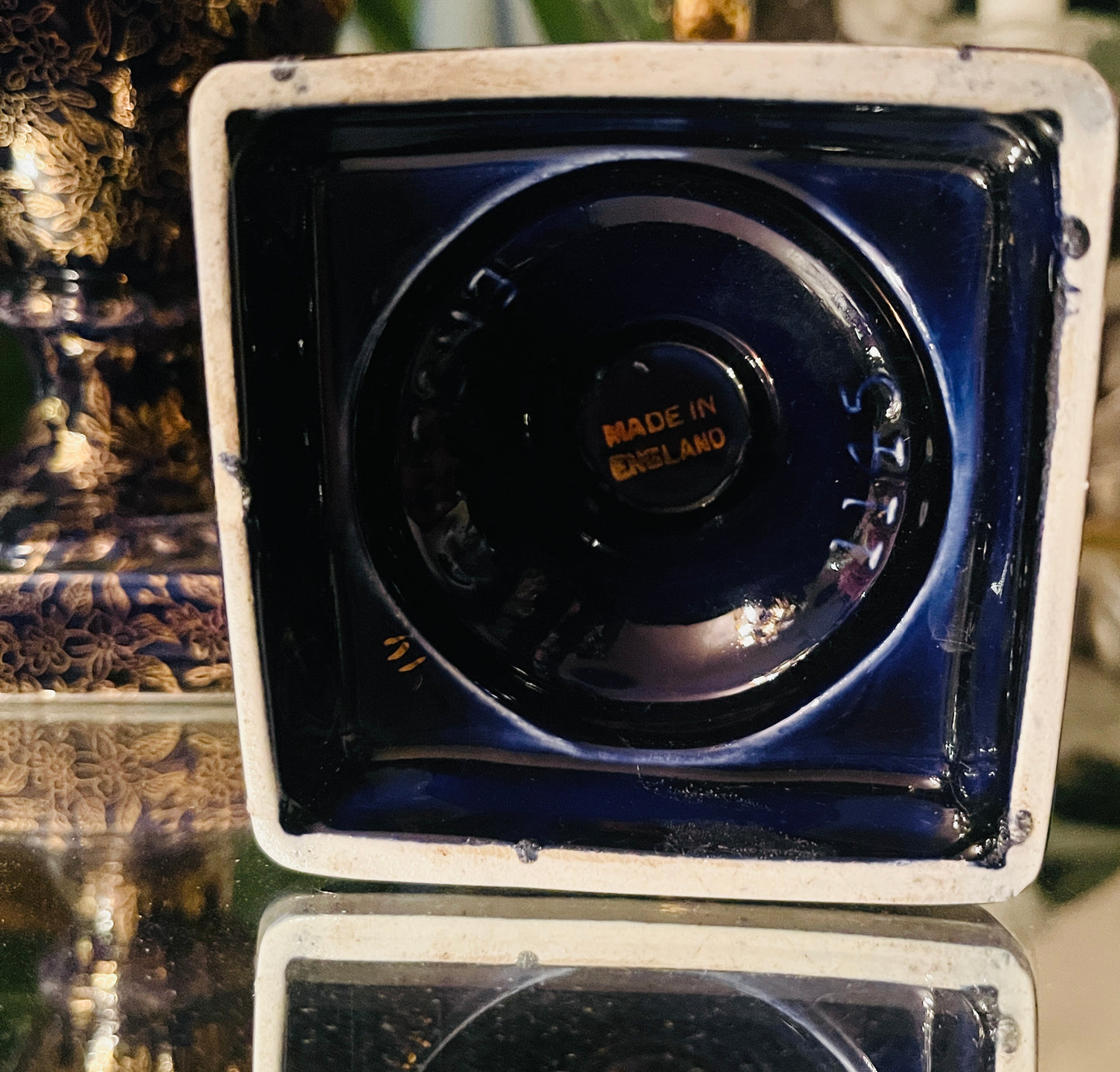 Vintage English Empire Ware Porcelain Urns – Neoclassical Gilt Transferware, Made in England