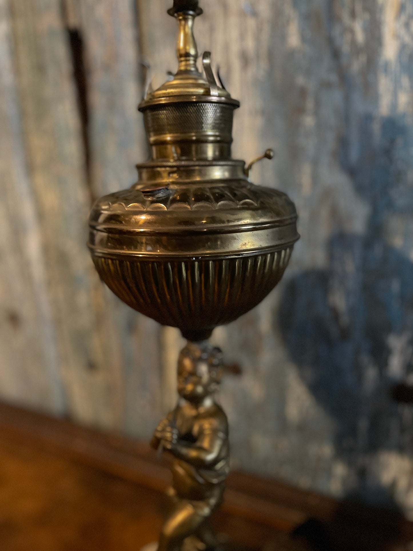 Antique Victorian Cherub Parlor Lamp,Electrified,