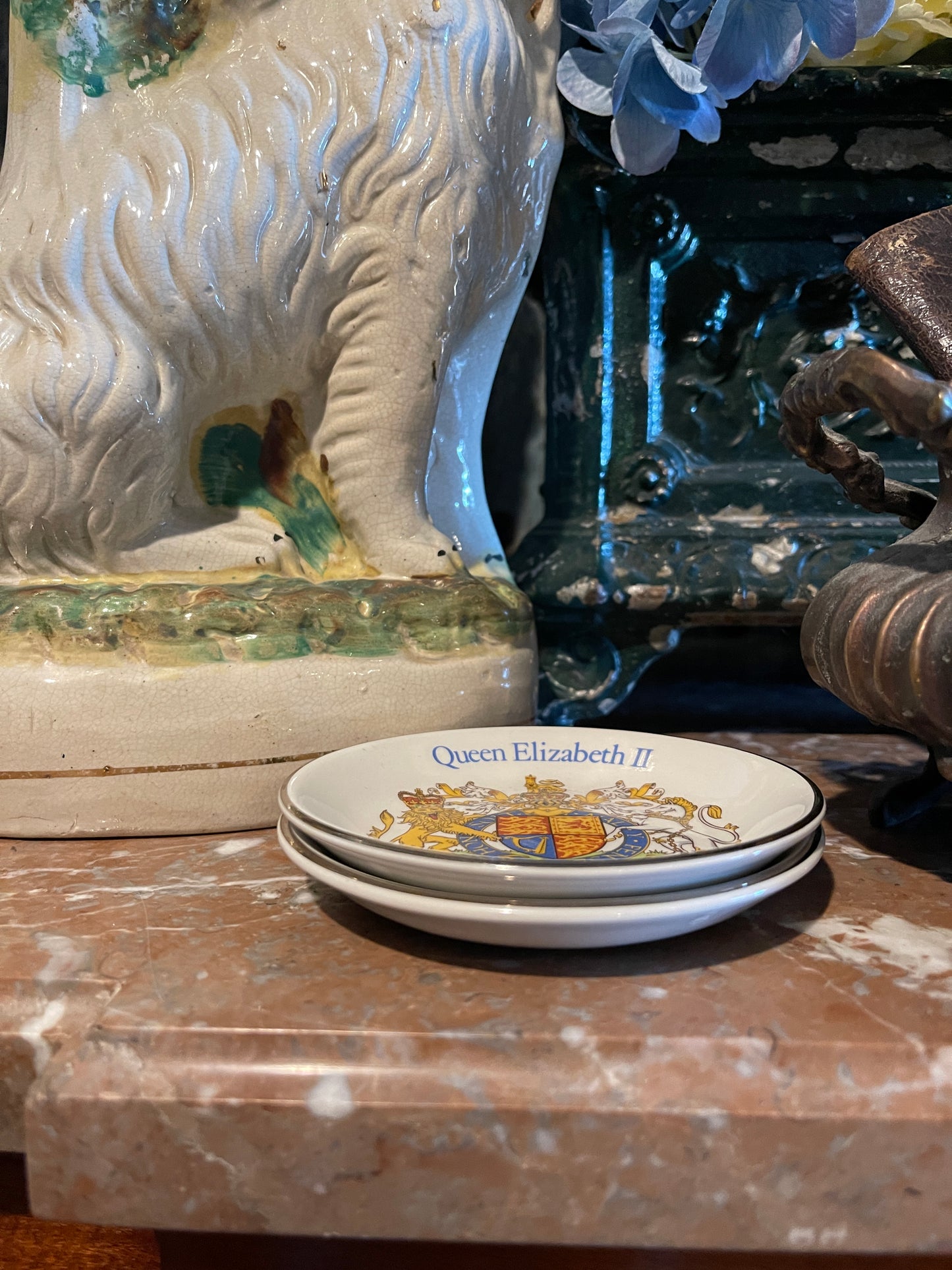 Vintage 1977 Queen Elizabeth II Silver Jubilee Plate/Shallow Bowl | English Royal Commemorative, 4.25”