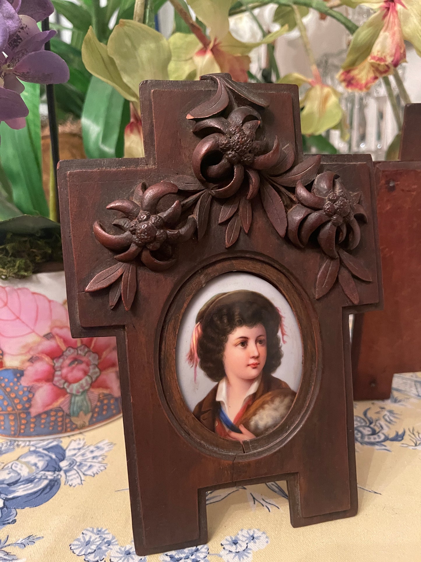 Pair of Antique Porcelain Portraits, Ornate German Black Forest Wood Frame, Black Forest Wood Carved Frame German Antique