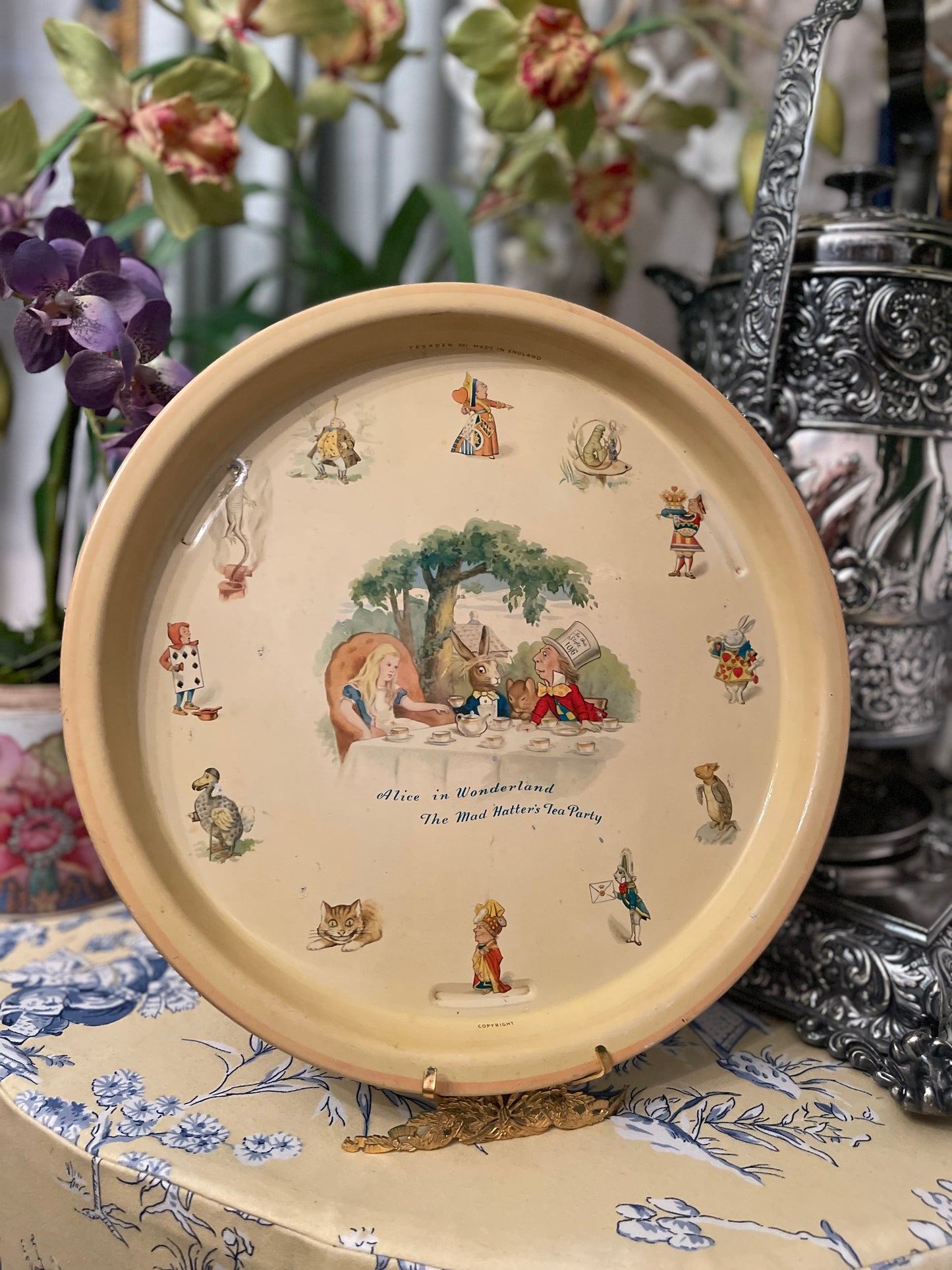 Vintage Tole Mad Hatter aTea Party Alice in Wonderland Tray, Made in England