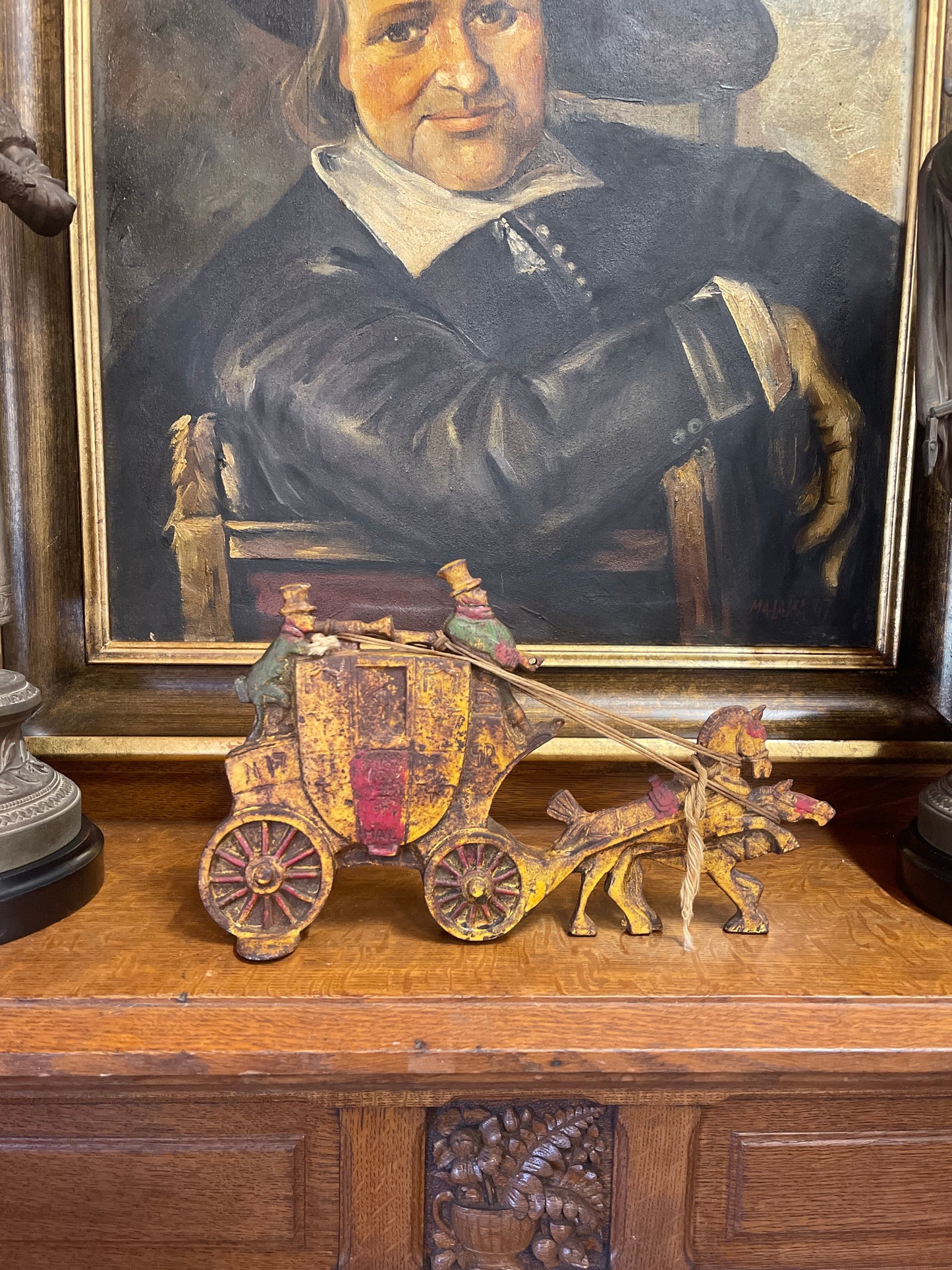 Cast Iron Horse Drawn Worcester and London Royal Mail Door Stop, Hand Painted