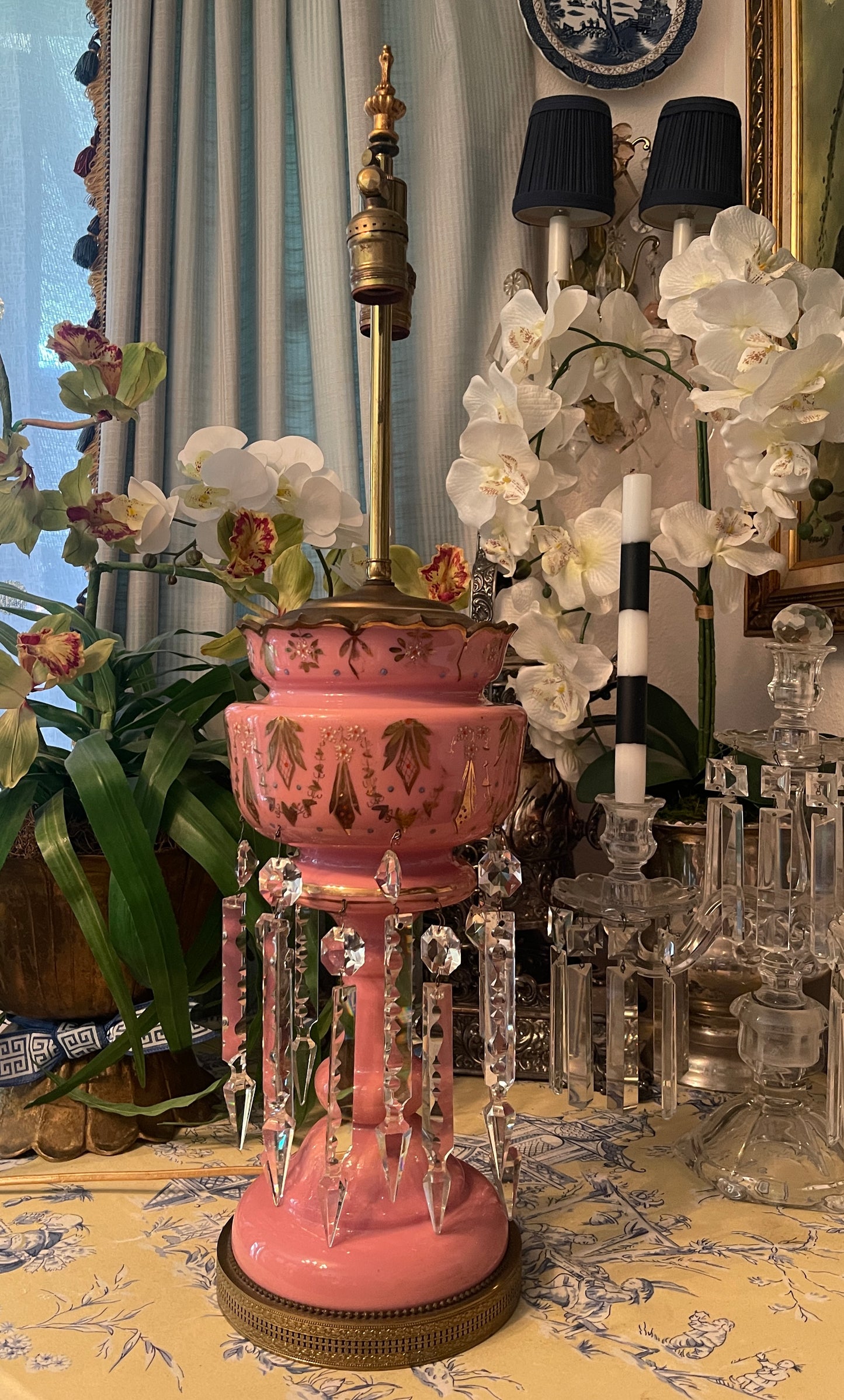 XL Antique Pink Lustre Telescopic Lamp with Crystal Prisms – Monte Vista Estate
