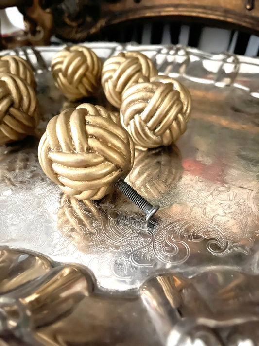 Knotty Knobs, Vintage