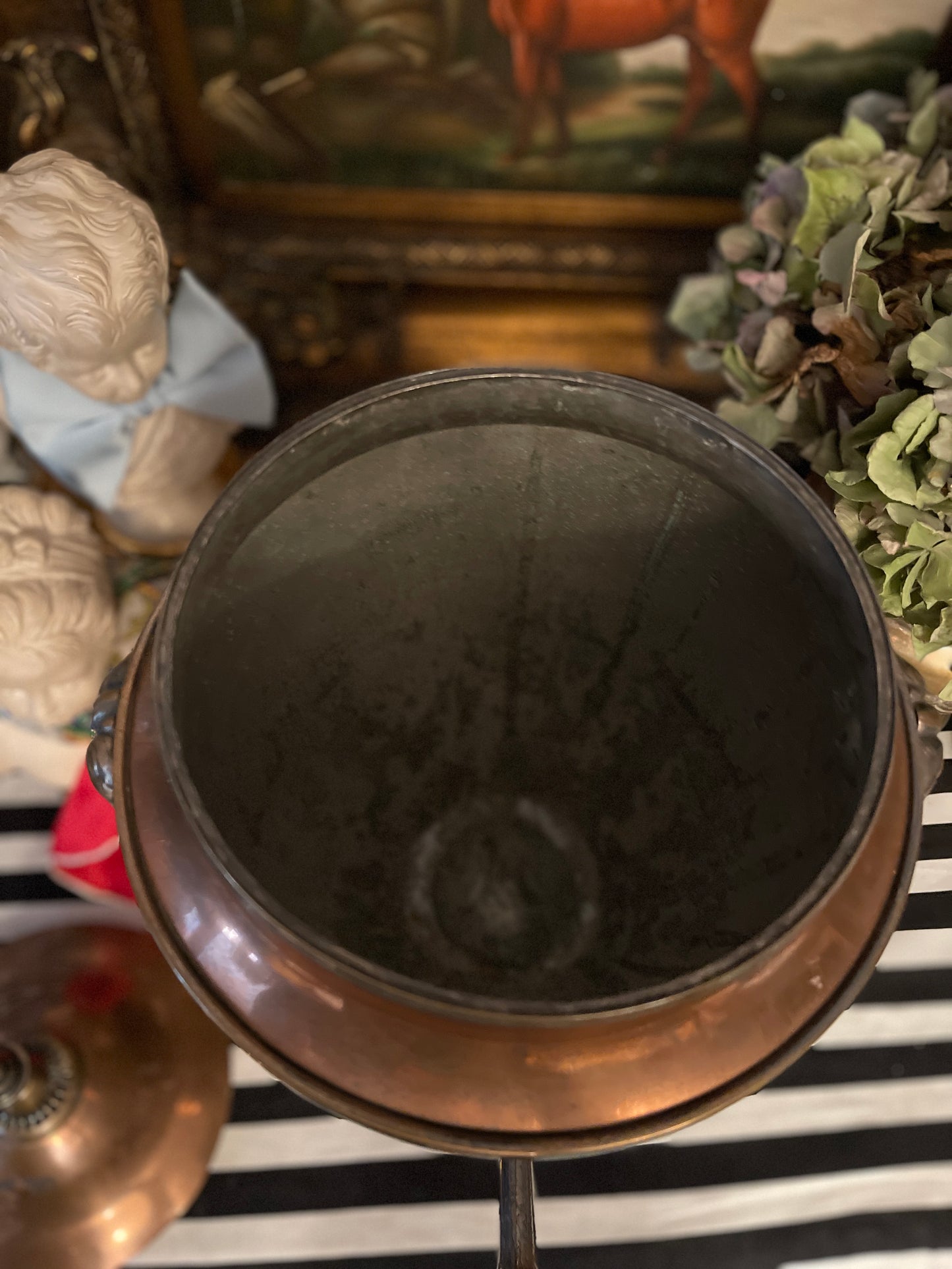 Adam Style Neoclassical Copper & Brass
Samovar with Lion Head Rings and Stepped Base