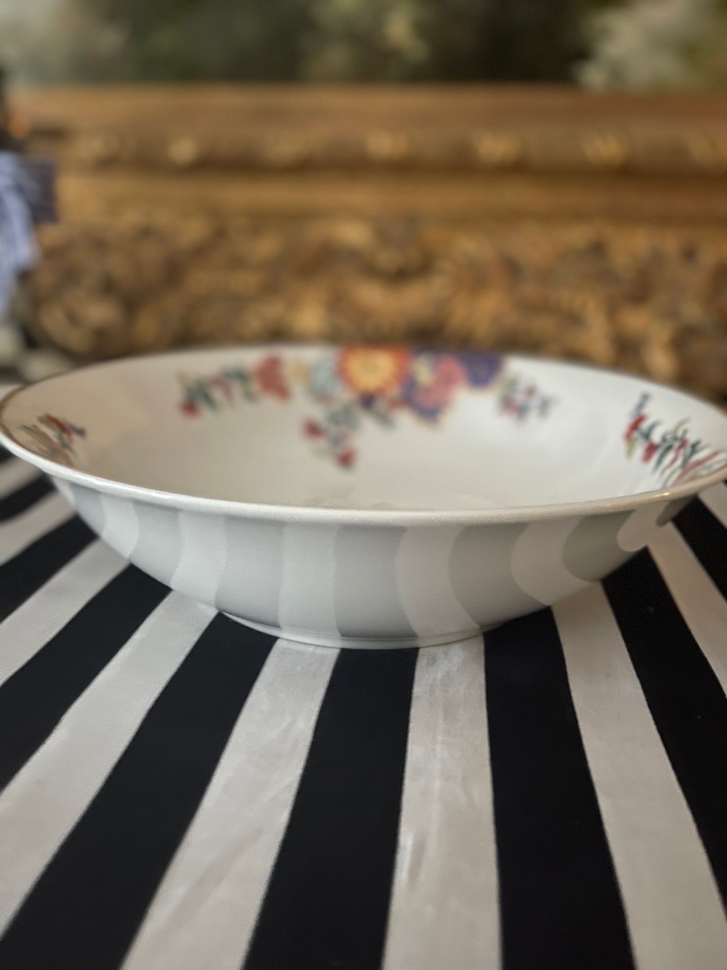 Imperial Leaf Tobacco Leaf Serving Bowl, 9” with Gold Rim