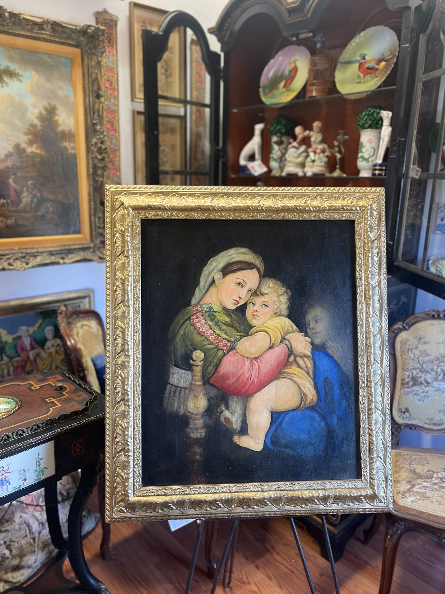 Lovely Italian Homage to  ‘The Virgin in the Chair (19th Century, after Raphael)’, Madonna Della Seggiola," Oil on Linen, Ornate Gold Frame, Estate Art