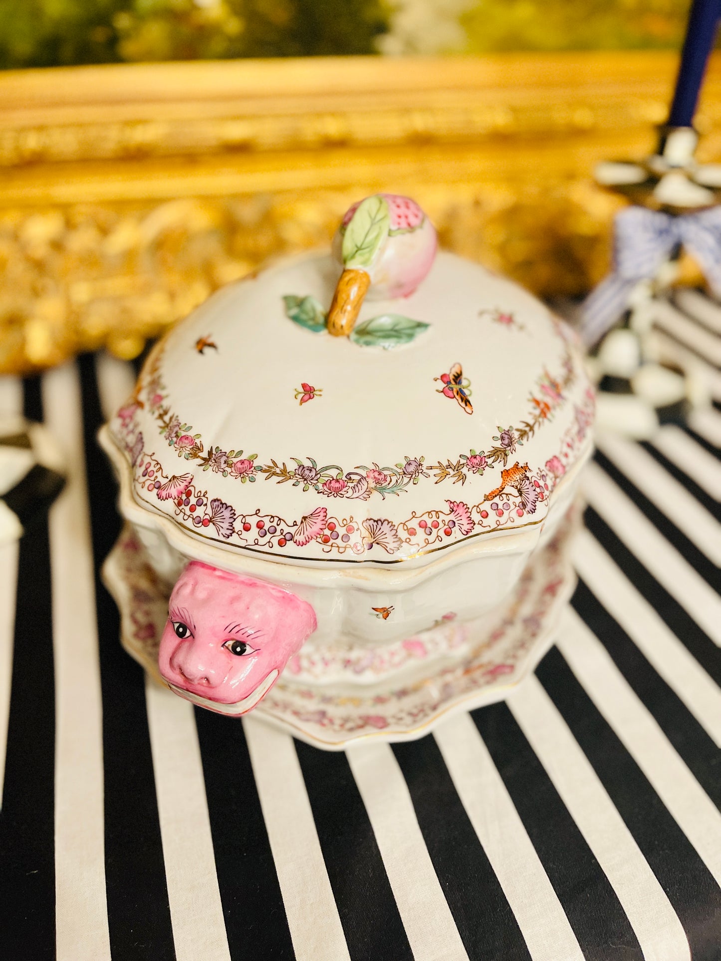 Vintage Chinoiserie Hua Ping Tang Zhi Lidded Tureen with Underplate, Pink Foo Handles, Fruit Ginial