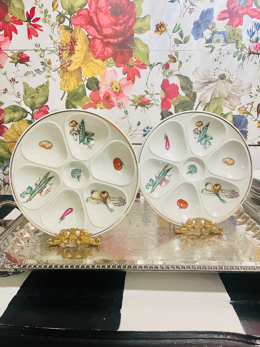 Louis Lourioux Le Foune French Oyster Plates, Set of Two , Artichoke Set