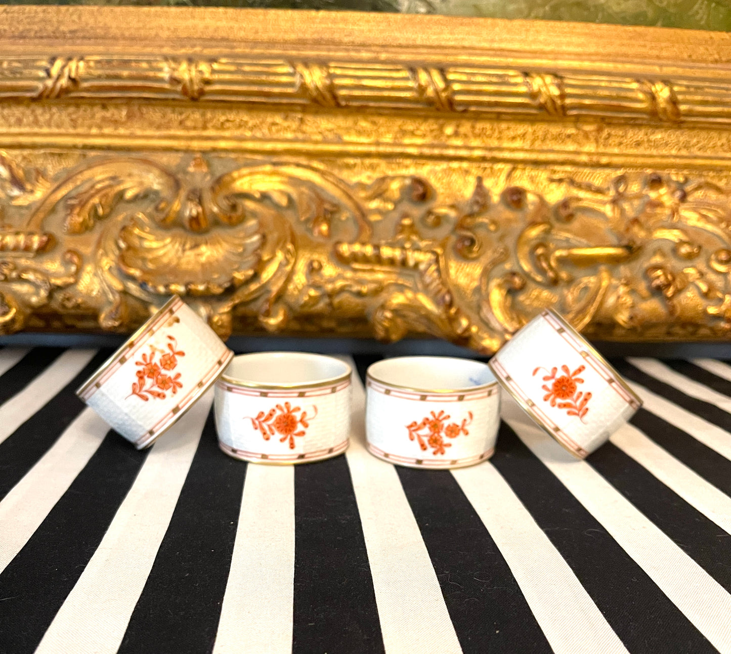 Herend Rust Chinese Bouquet Napkin Rings, Set of Four