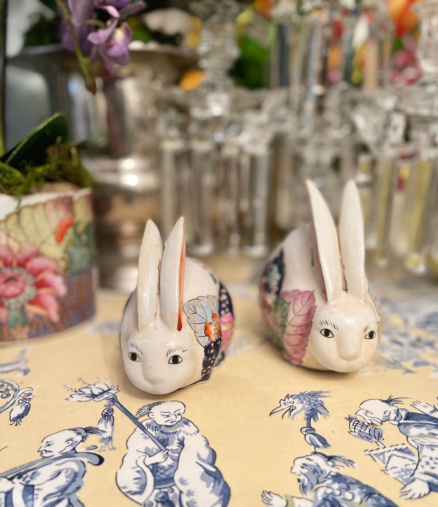 Pair of Vintage Chinoiserie Tobacco Leaf Bunnies