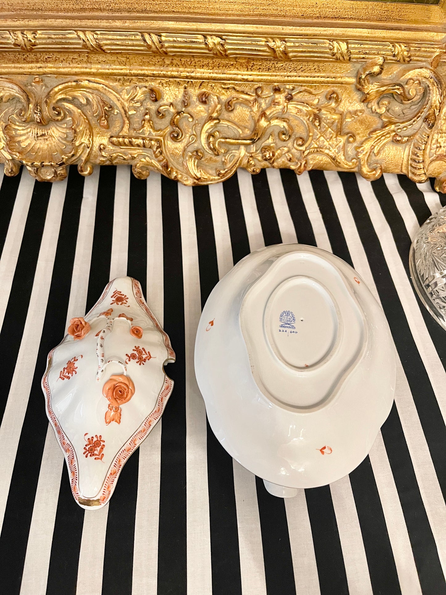 Unique Herend Rust Chinese Bouquet Gravy Boat/Saucier Dish with Attached Under Plate and Lid