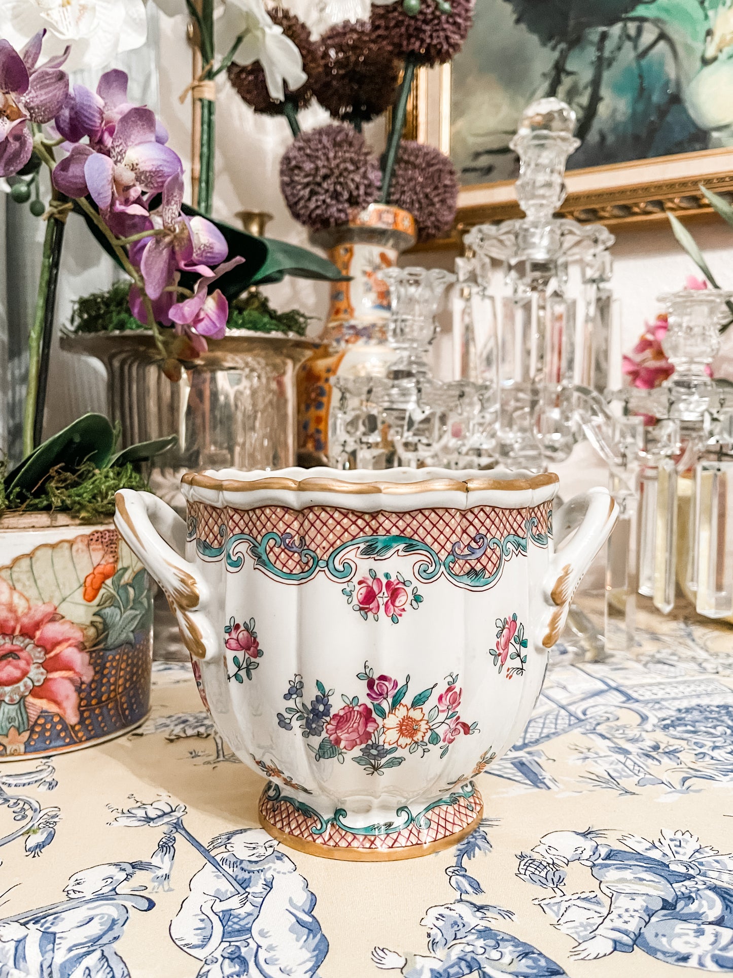 Vintage French Porcelain Cachepot Made exclusively for Neiman Marcus, Hand Painted, Porcelain de Paris