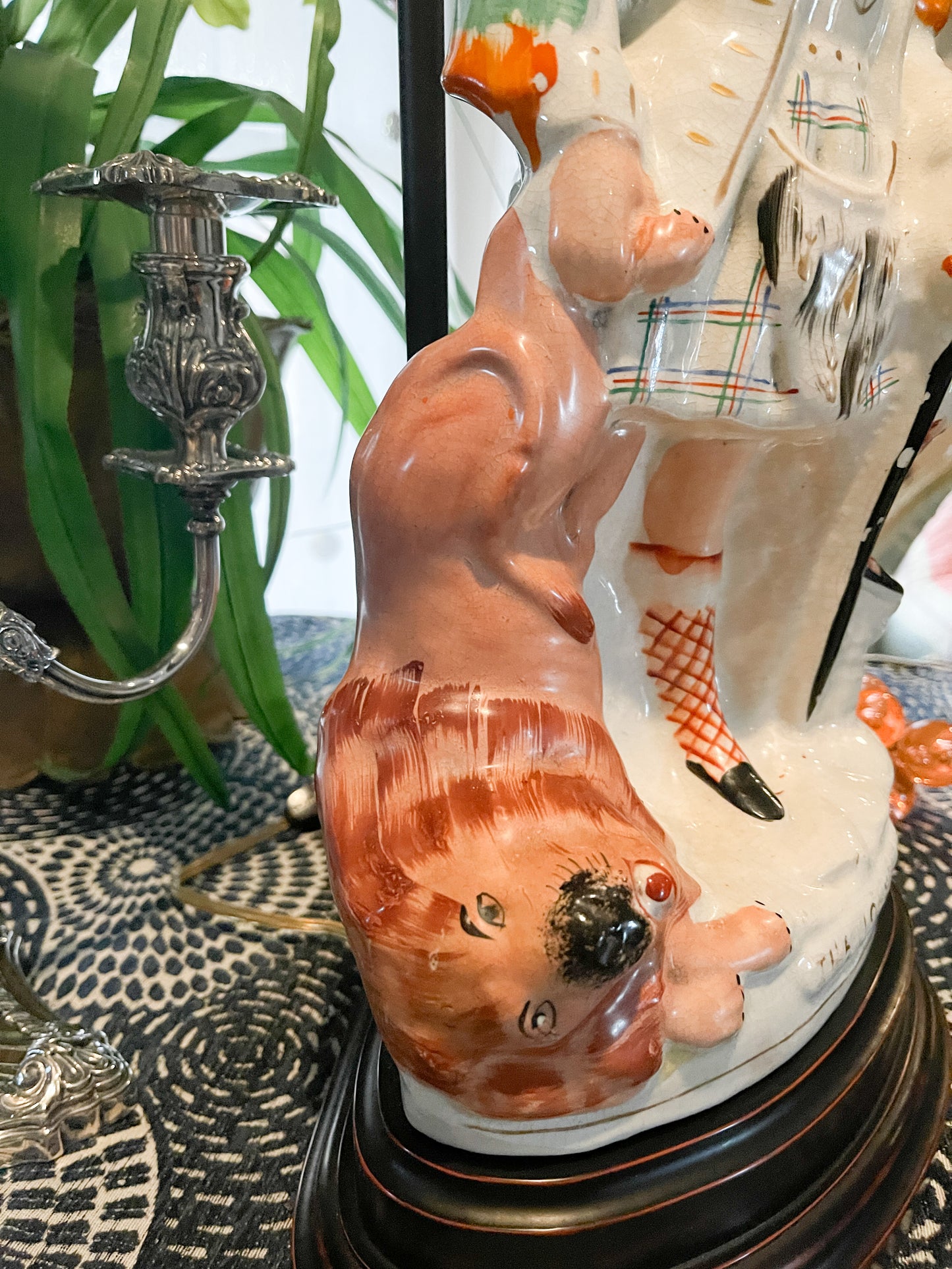Staffordshire Lion Slayer Lamp