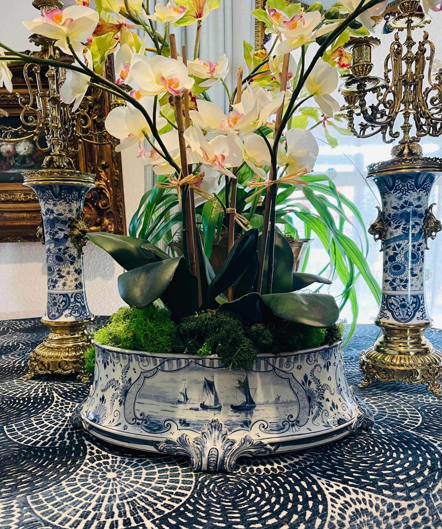 Vintage Blue and White Royal Bonn Delft Jardiniere, Blue and White