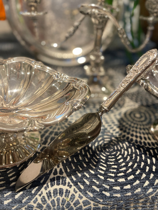 S Kirk and Son Sterling Server with ‘R’ Monogram, Vintage