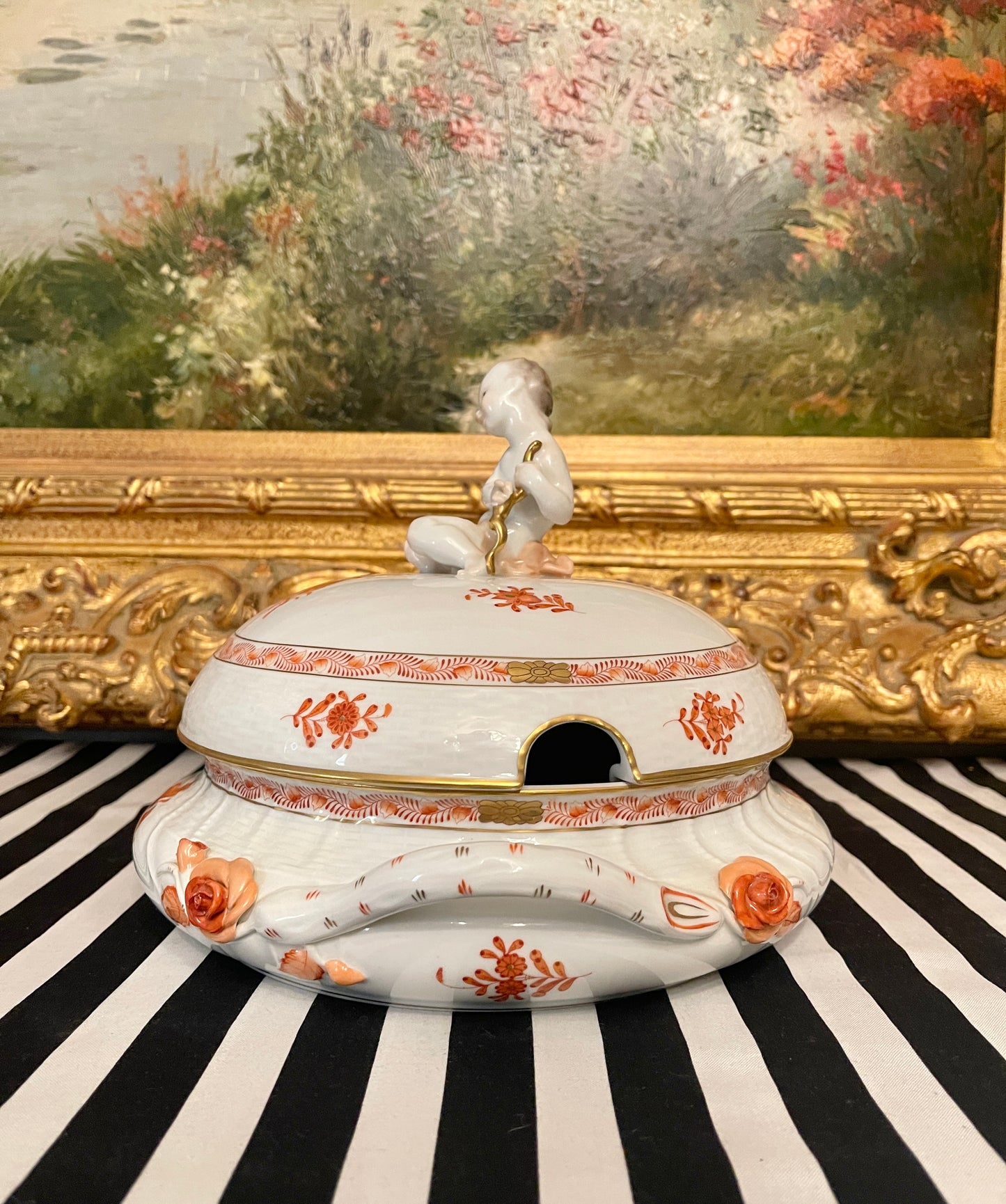Herend Chinese Bouquet Figural Tureen