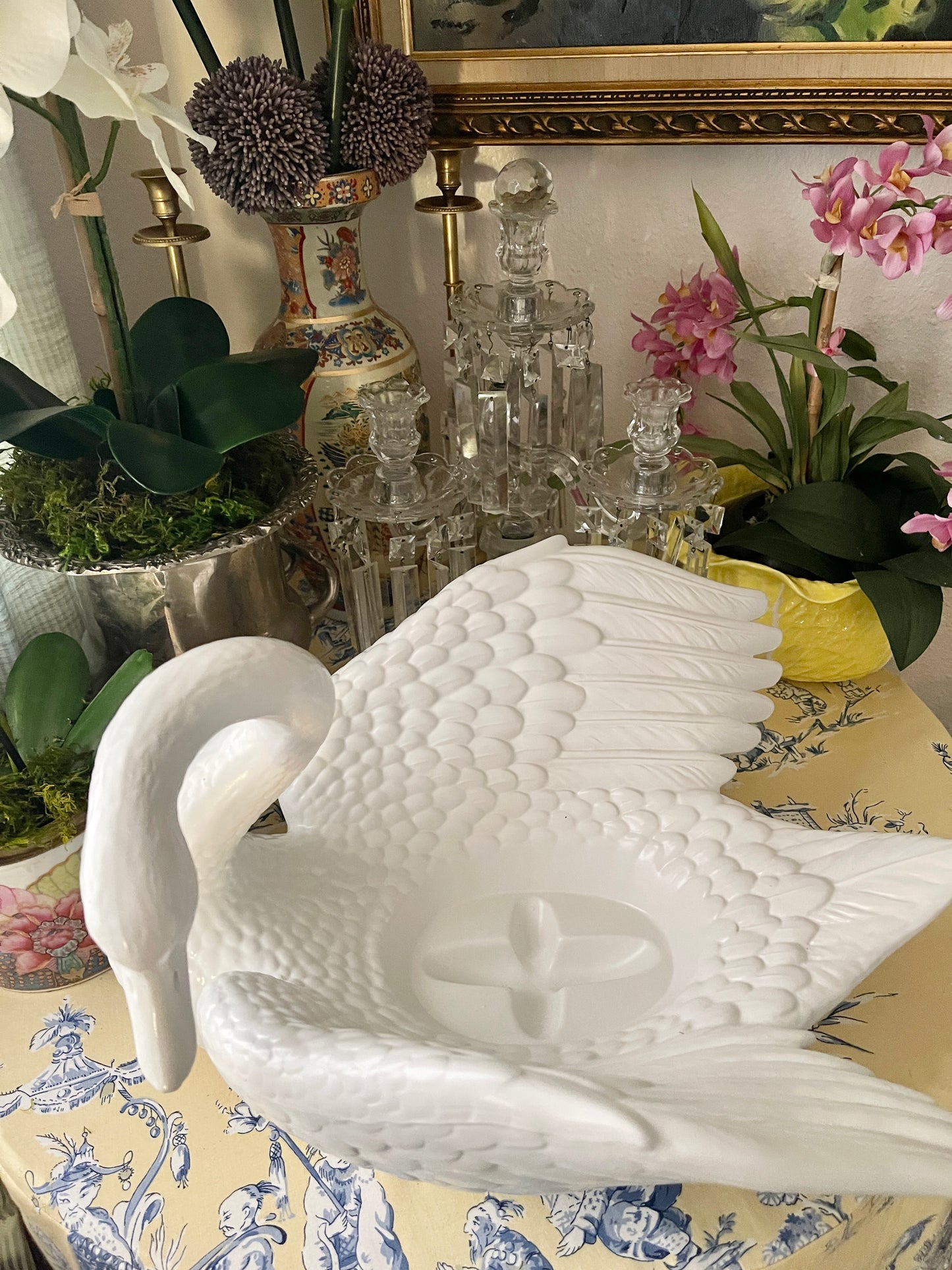 Large Glossy White Ceramic Swan
