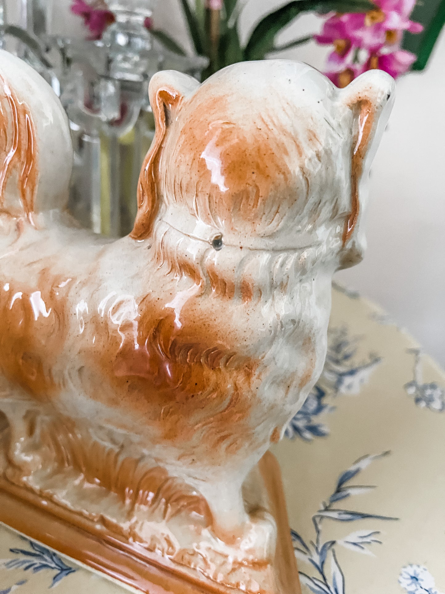 Antique Staffordshire Mantle Dogs, Pair of Pekingese with Blue Bows, Late 19th Century