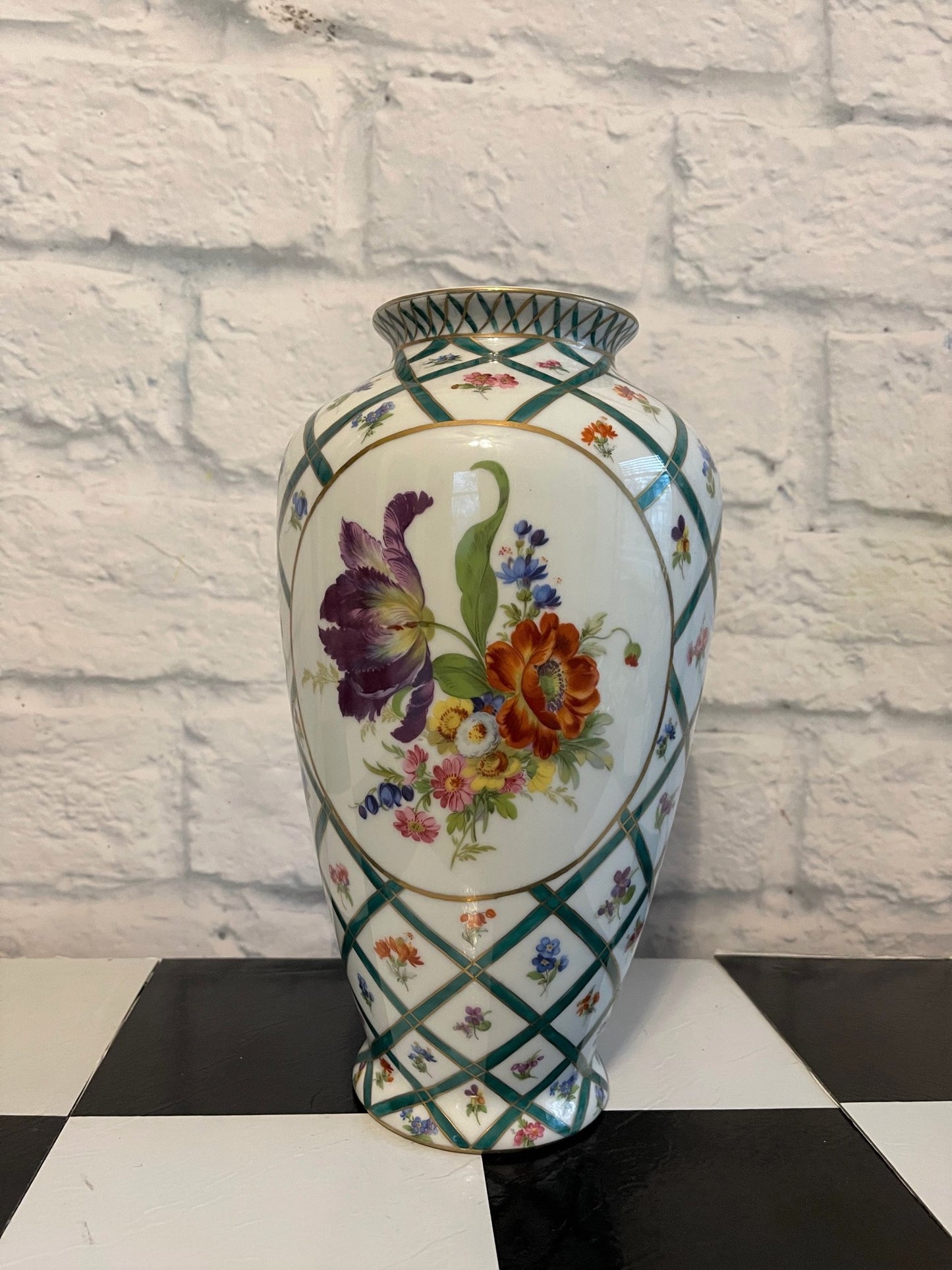 Italian Elios Hand-Painted Vase, Vintage Italian Porcelain Vase, Tabletop Decor
