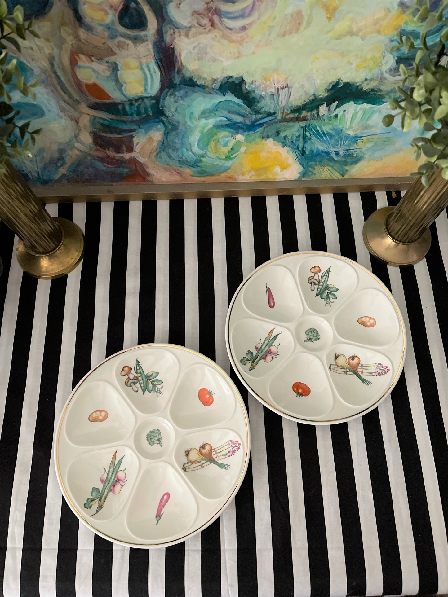 Louis Lourioux Le Foune French Oyster Plates, Set of Two , Artichoke Set