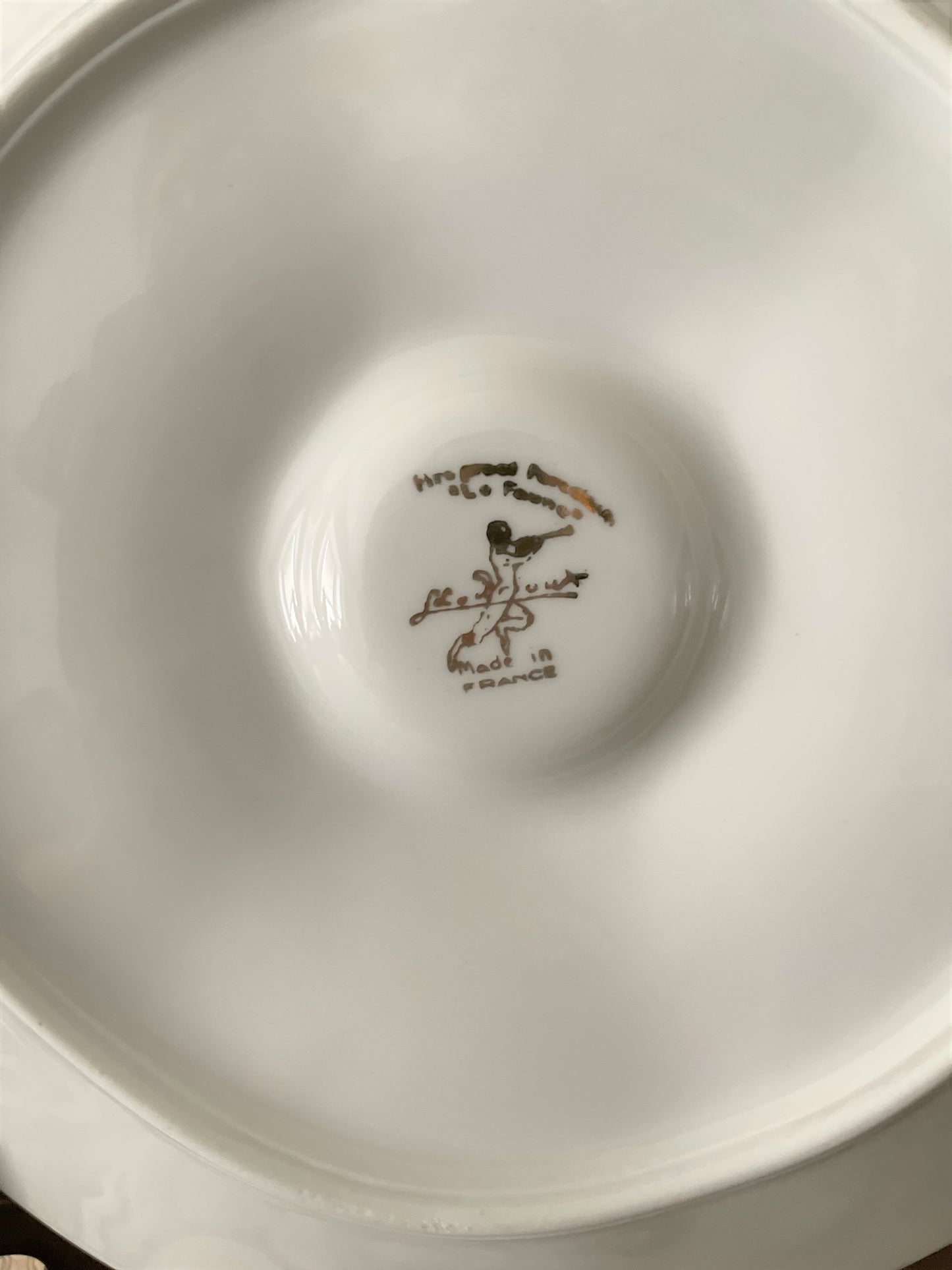 Louis Lourioux Le Foune French Oyster Plates, Set of Two , Artichoke Set