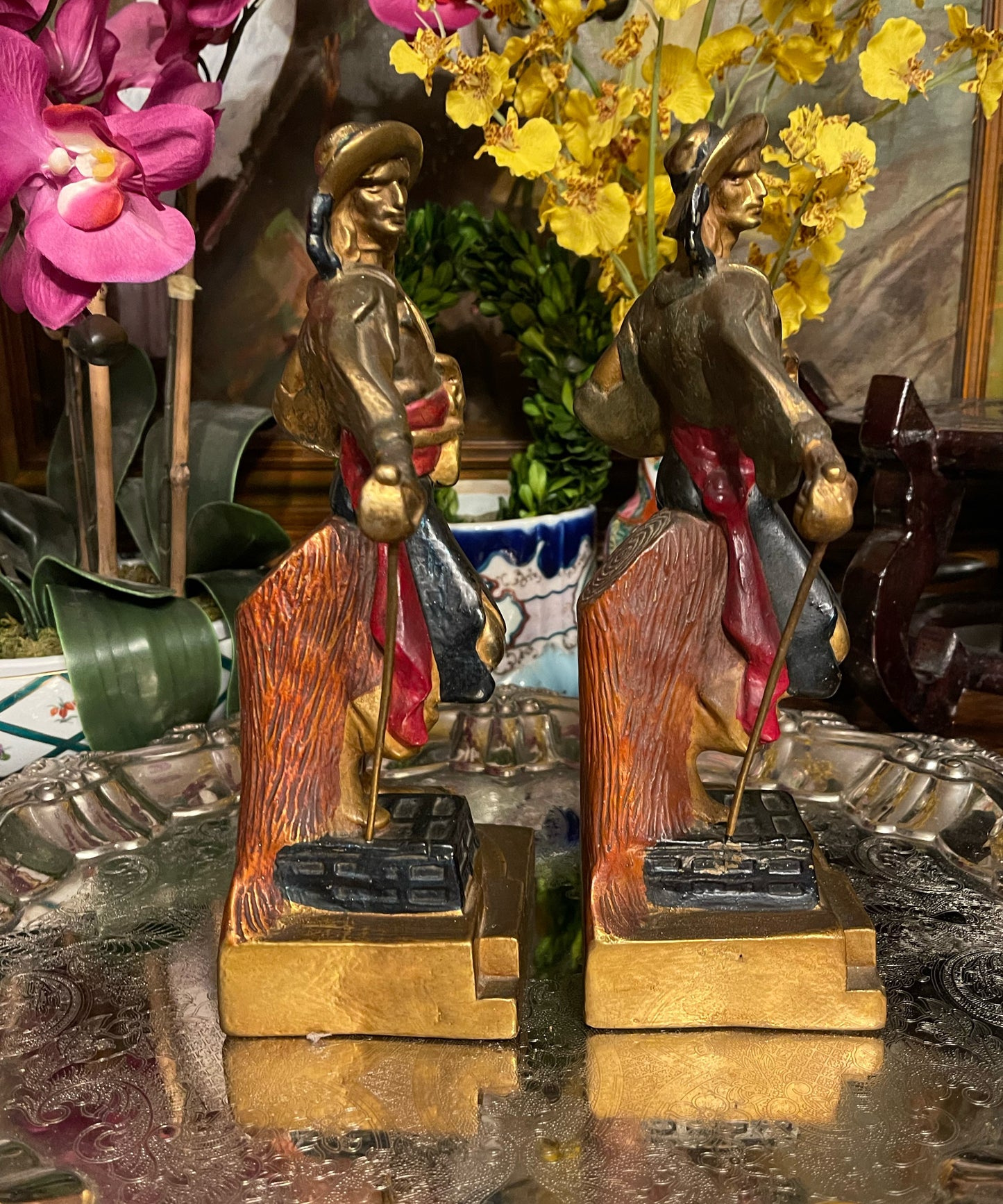 Vintage Armor Bronze Swashbuckler/Pirate Bookends