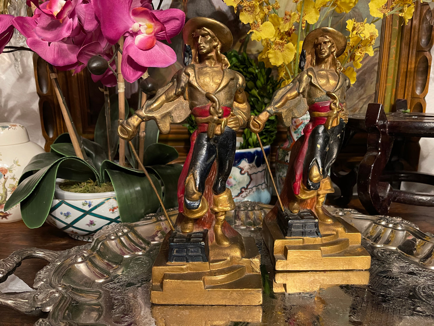Vintage Armor Bronze Swashbuckler/Pirate Bookends