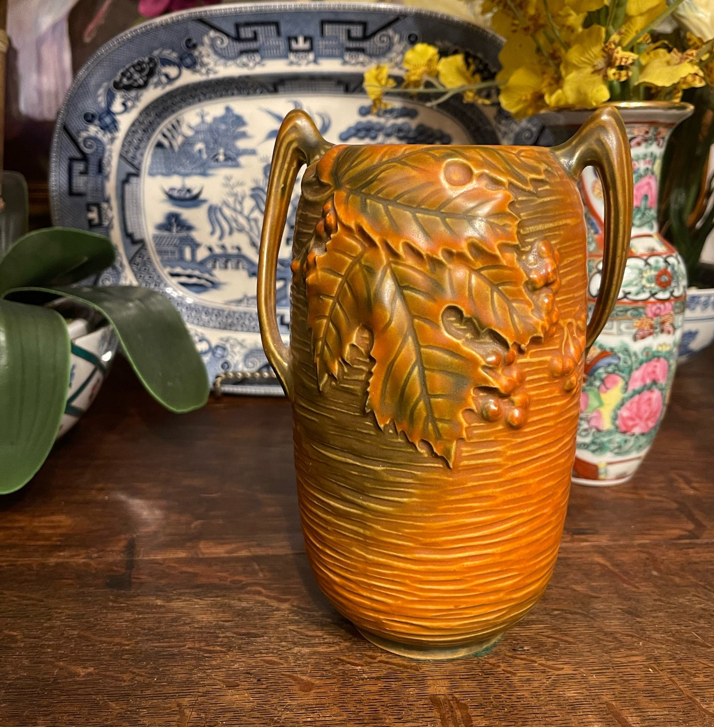 Roseville Bushberry Double Handled Vase, Vintage, Russet Leaves and Berries