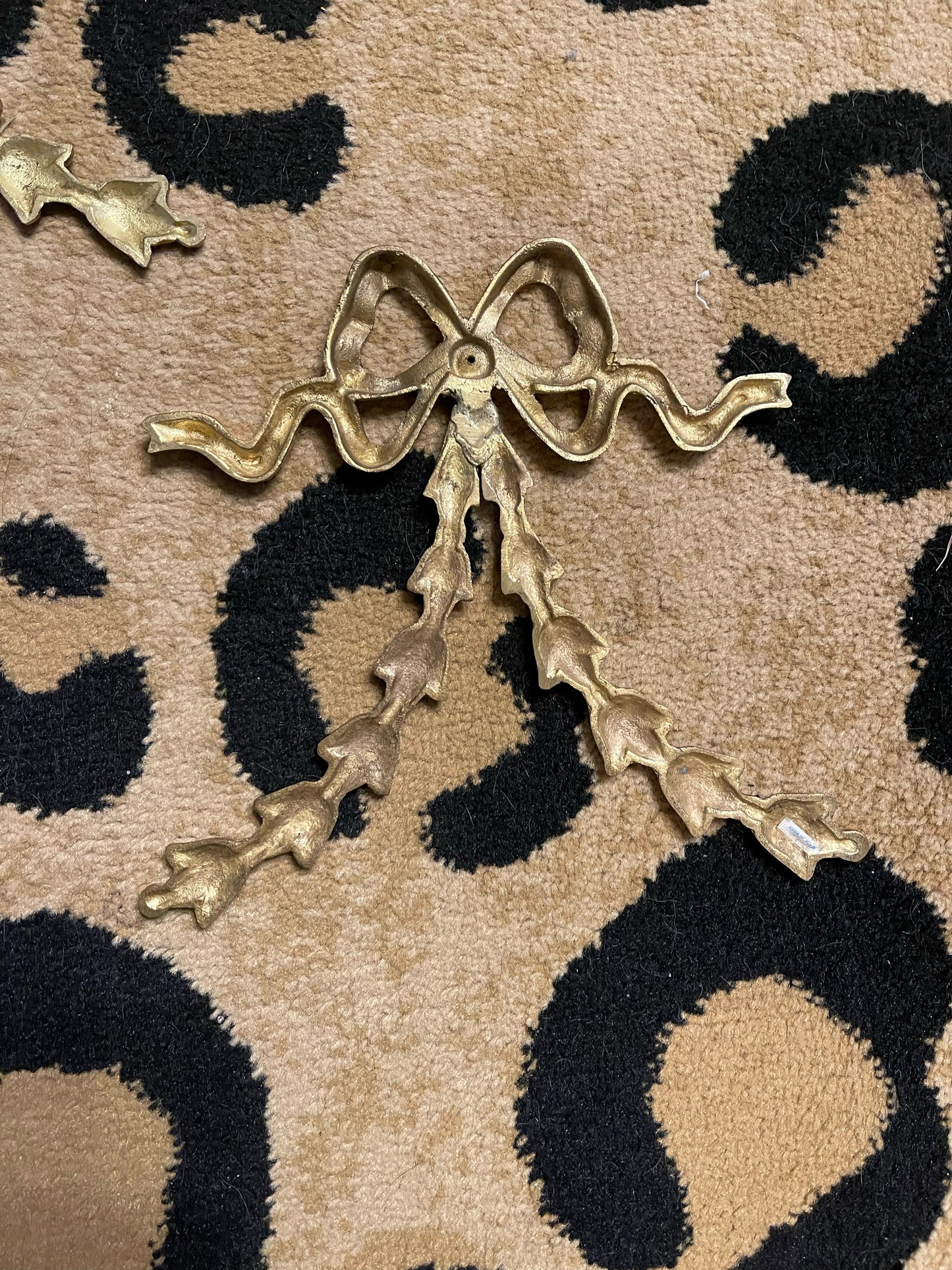 Vintage Scalloped Brass Bow Wall Hanger with Cascading Leaves