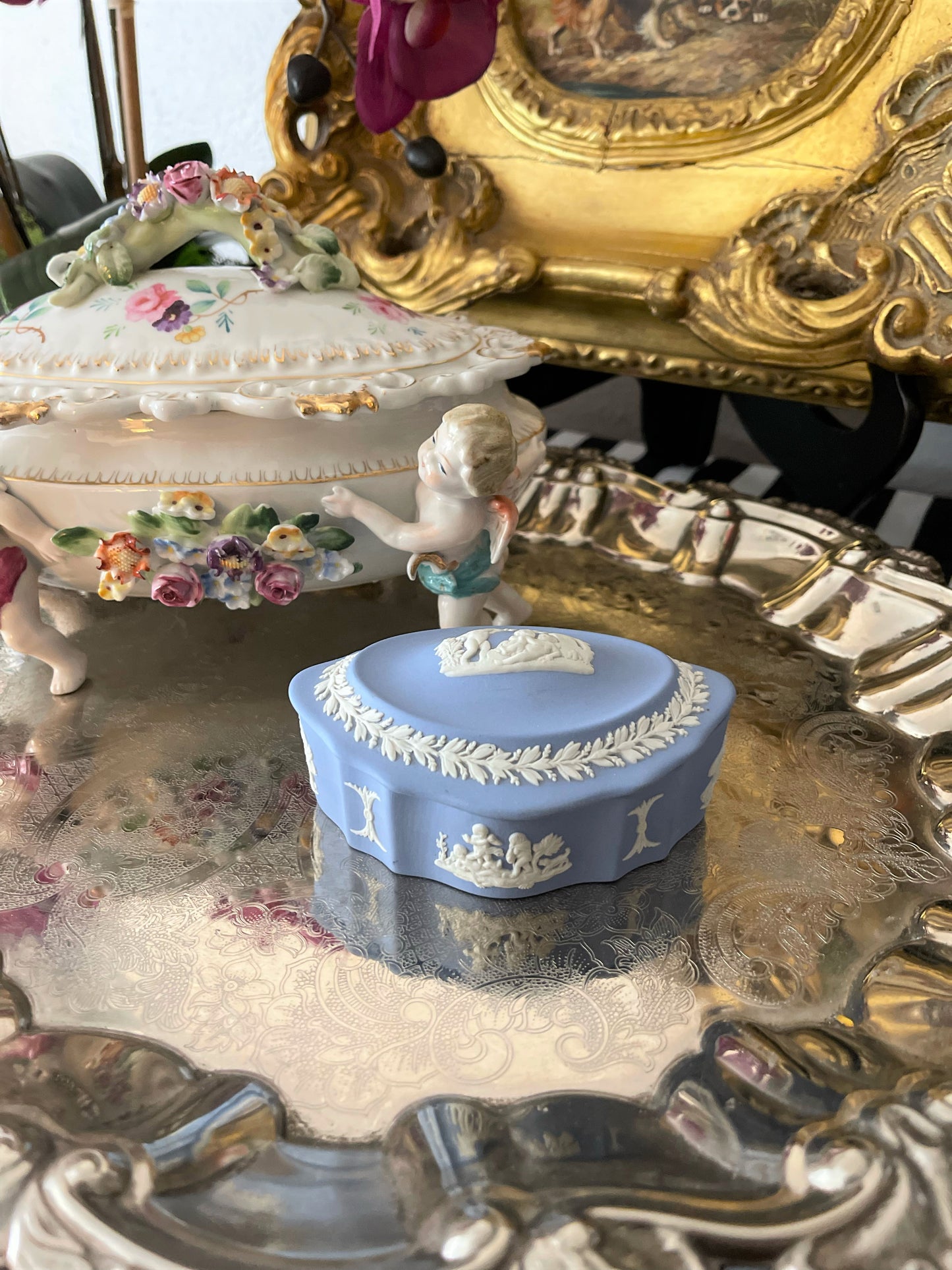 Wedgwood Lidded Dish with Cherubs and Laurel, Wedgwood Trinket Box