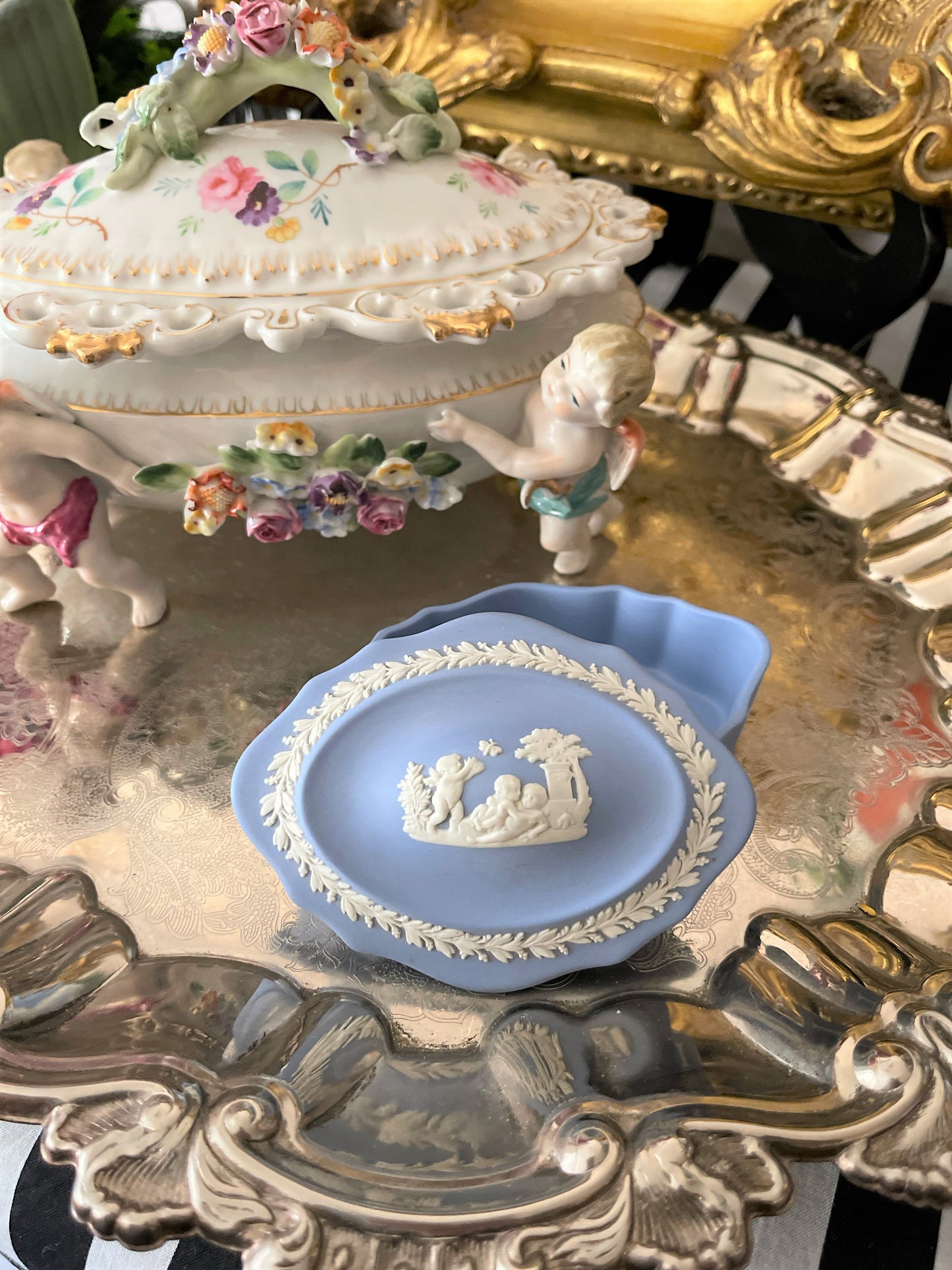 Wedgwood Lidded Dish with Cherubs and Laurel, Wedgwood Trinket Box