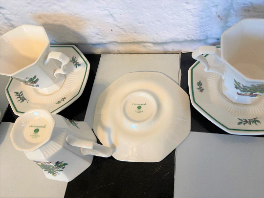 Set of Four Nikko Holiday Cups & Saucers, Vintage Christmas China