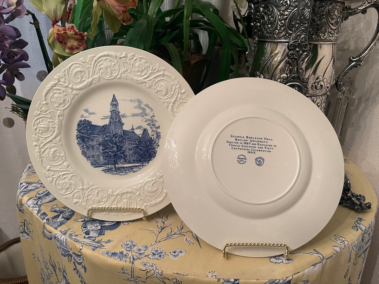 Georgia Burleson Hall Baylor University Blue and White Wedgwood Commemorative Plate