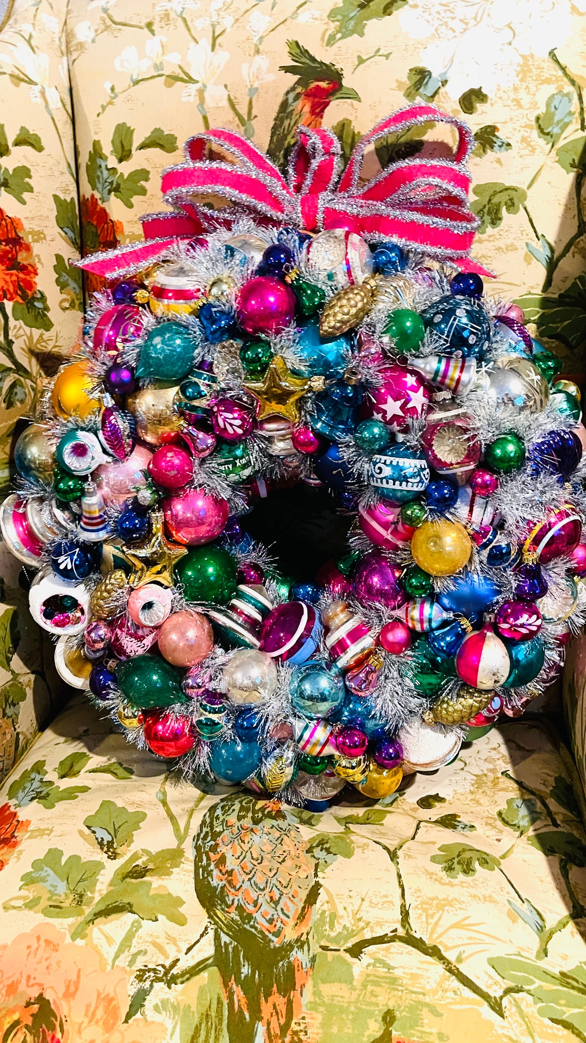 Christmas, Collected — Vintage Ornament & Tinsel Wreath with Bow | 18” Diameter
