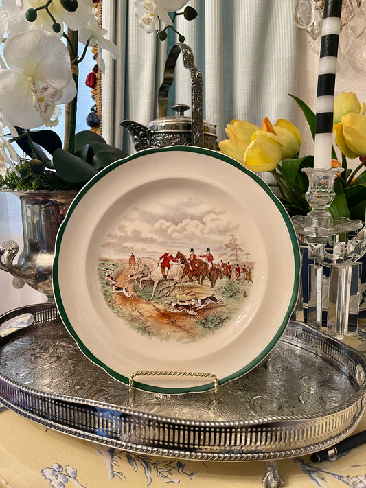 Spode Herring Hunt ‘The Find’ Dinner Plate, The Hunt Collection, Made in England